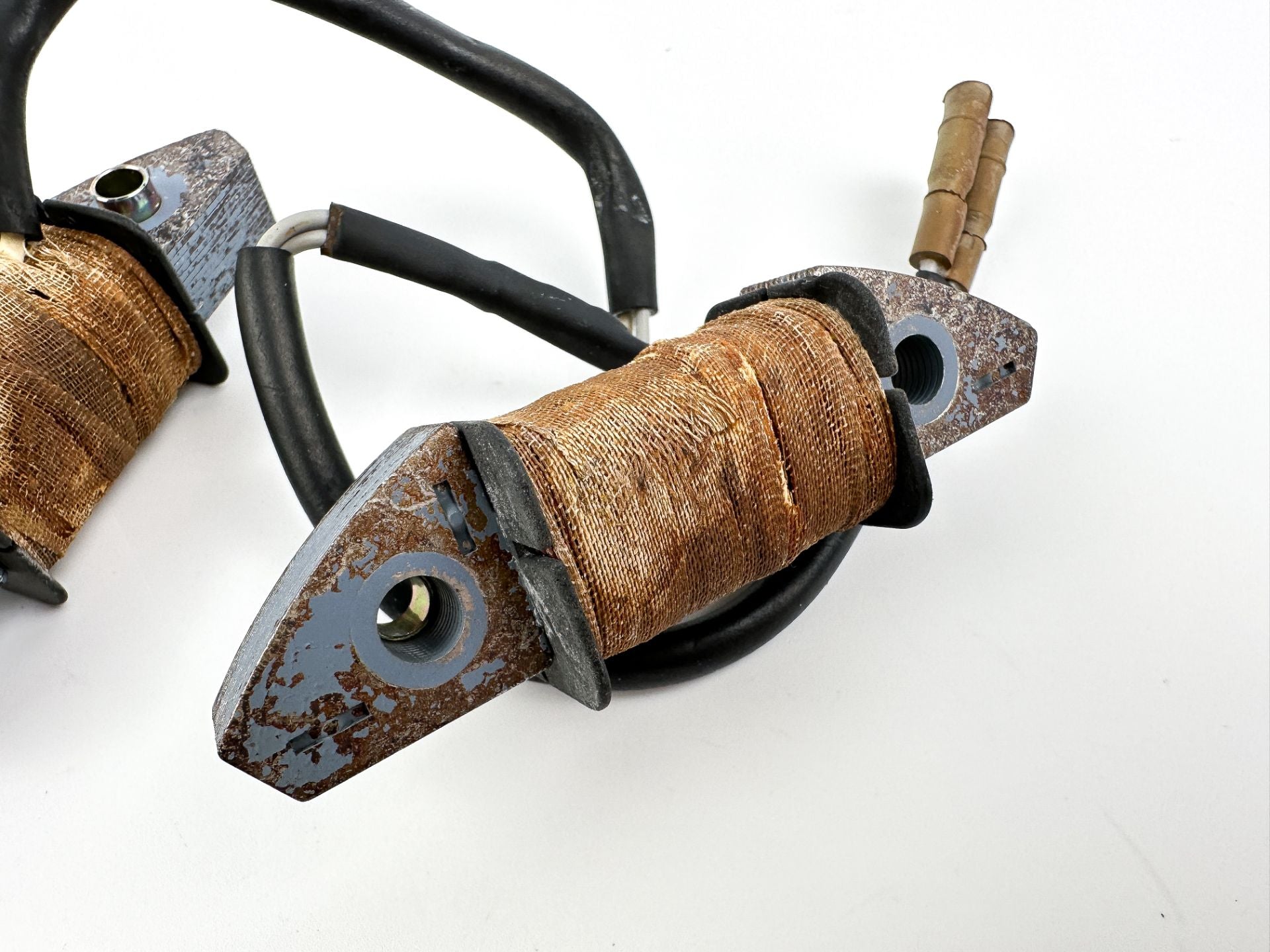 1999 Honda 40 HP 4 Stroke Outboard Flywheel & Charging System 31100-ZV5-680ZA