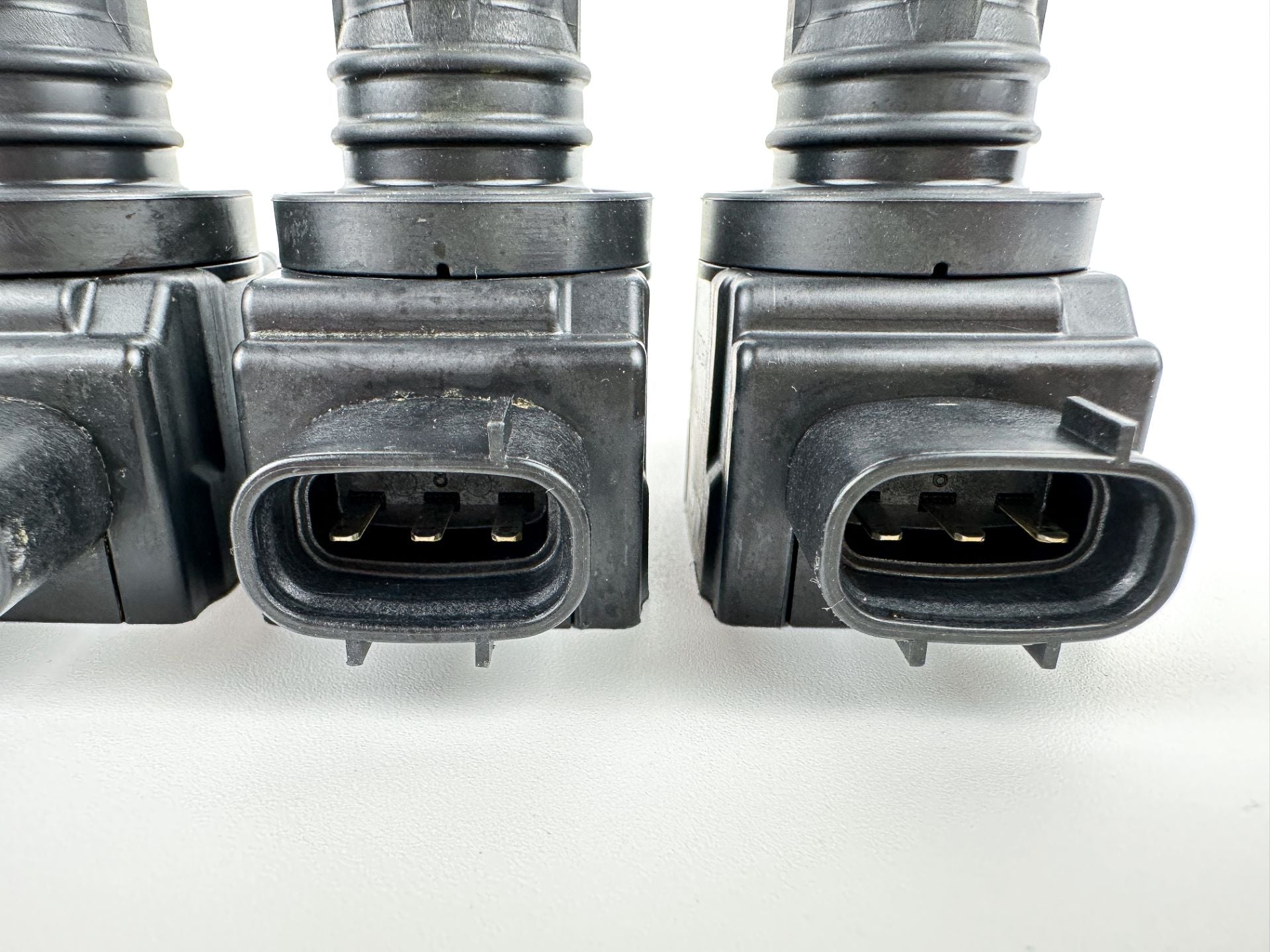 2024 Suzuki 250 HP 4 Stroke Outboard Ignition Coil Set 33410-93J00 OEM