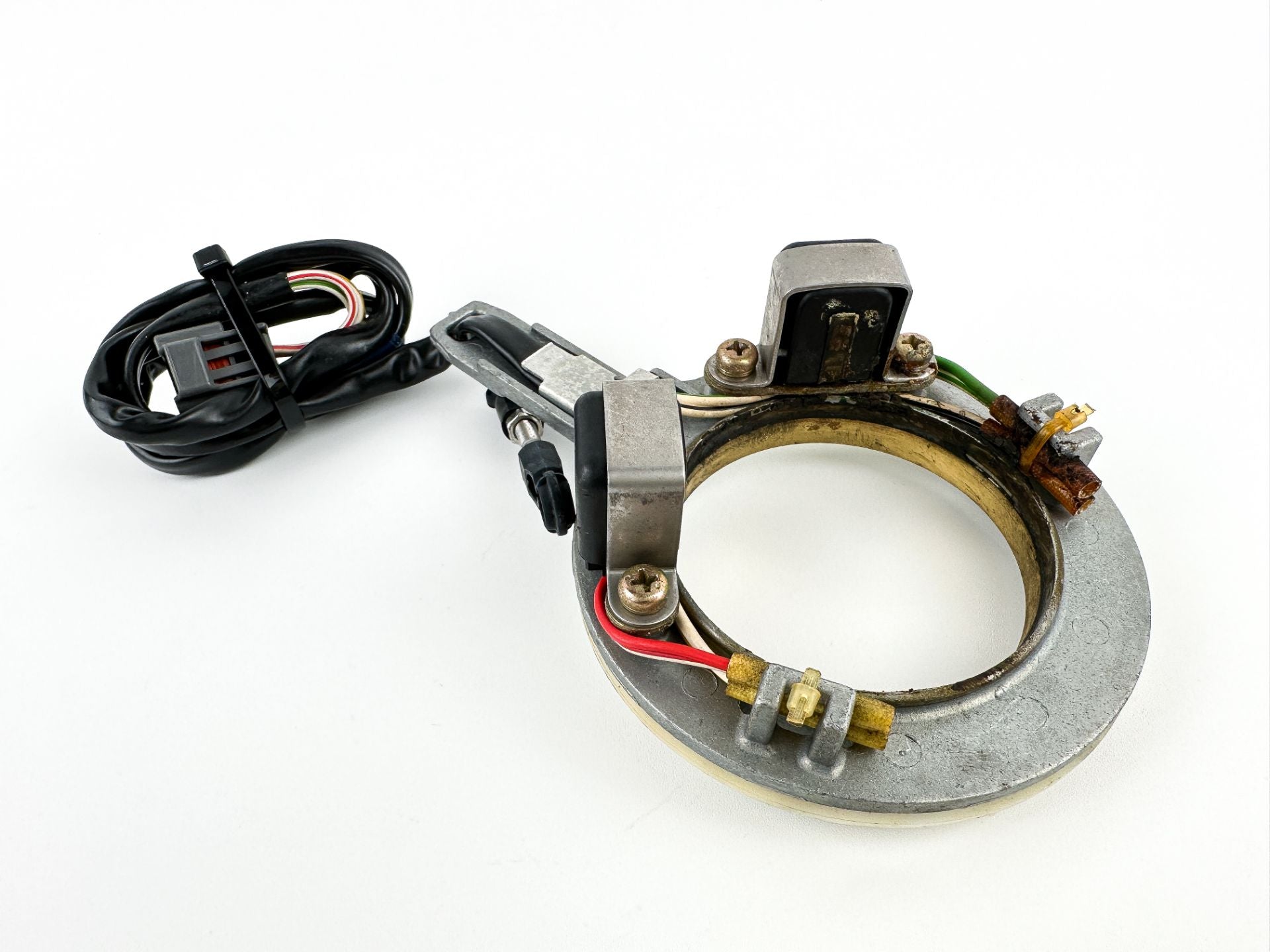 2001 Yamaha 115 HP 2 Stroke Outboard Coil Pulser 6E5-85580-00-00 OEM