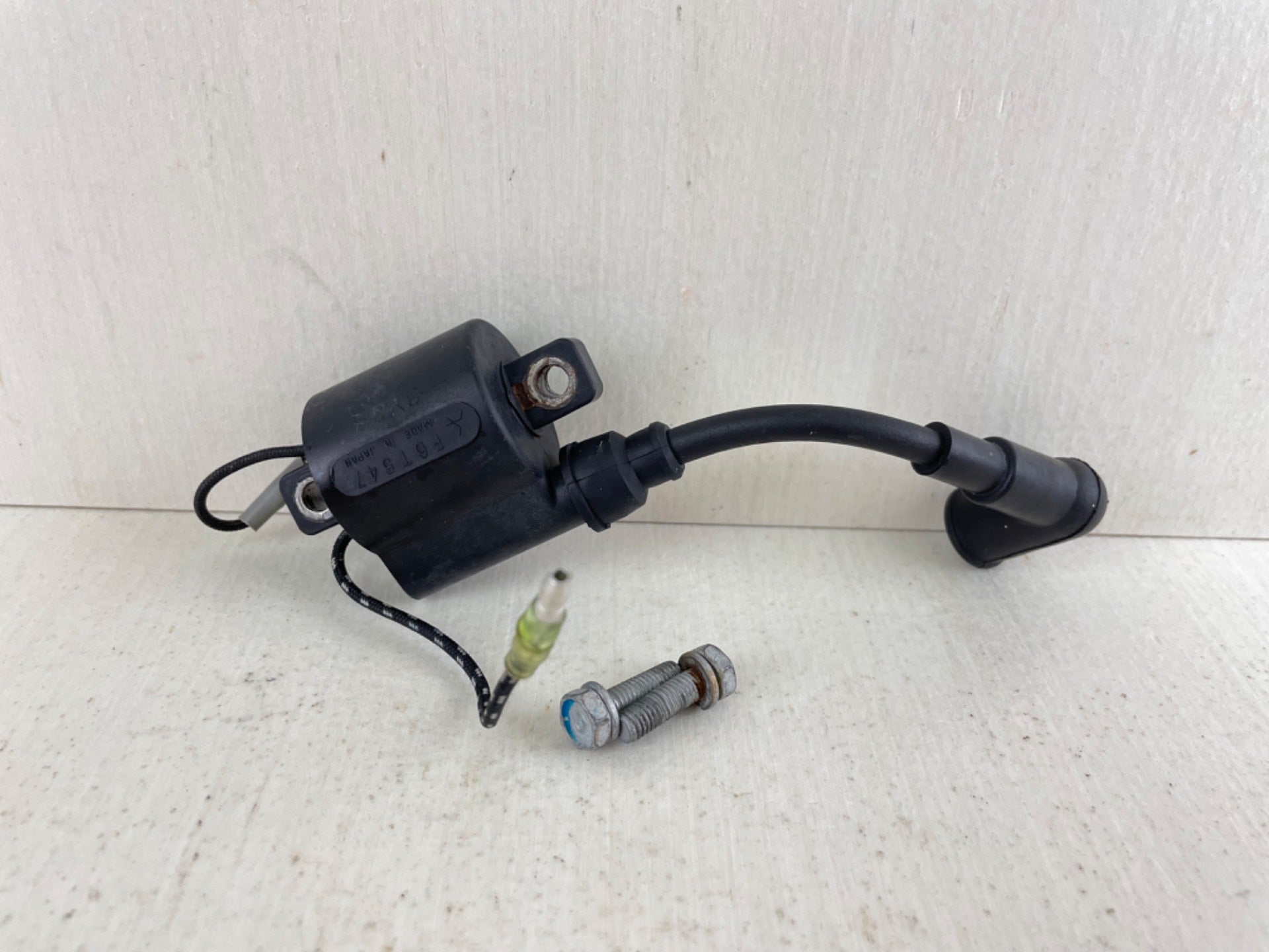 Yamaha 30HP 2 Stroke Outboard Ignition Coil Assembly 6J8-85570-21-00