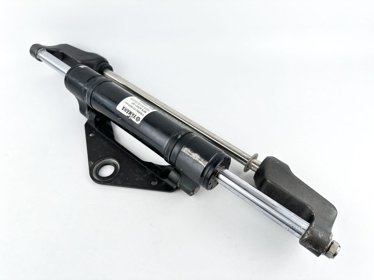Yamaha Outboard Hydraulic Steering Ram Cylinder Assembly 6ES-42401-00