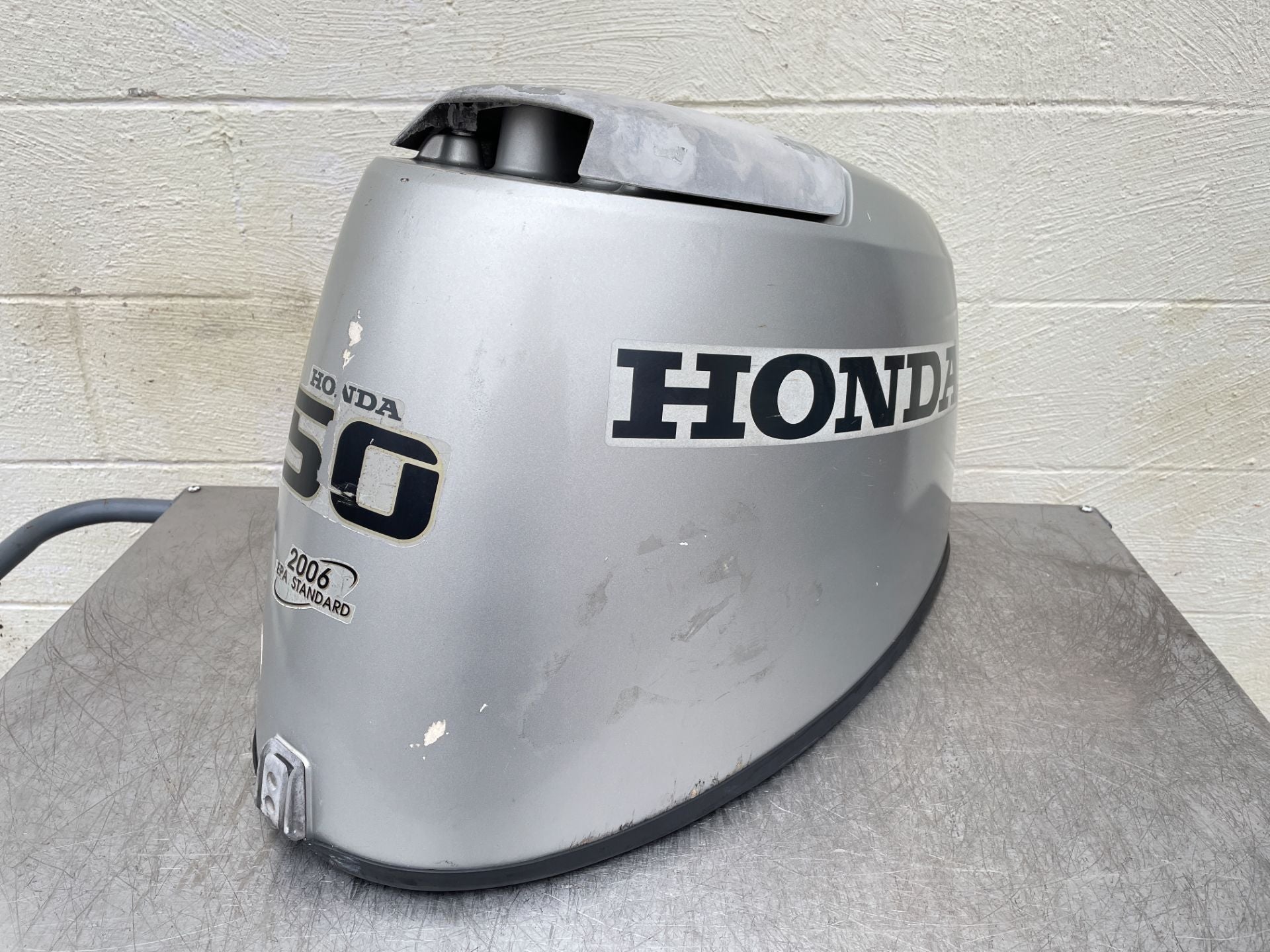 2006 Honda 50 HP 4 Stroke Outboard Top Cowling 63100-ZW4-H01ZA OEM