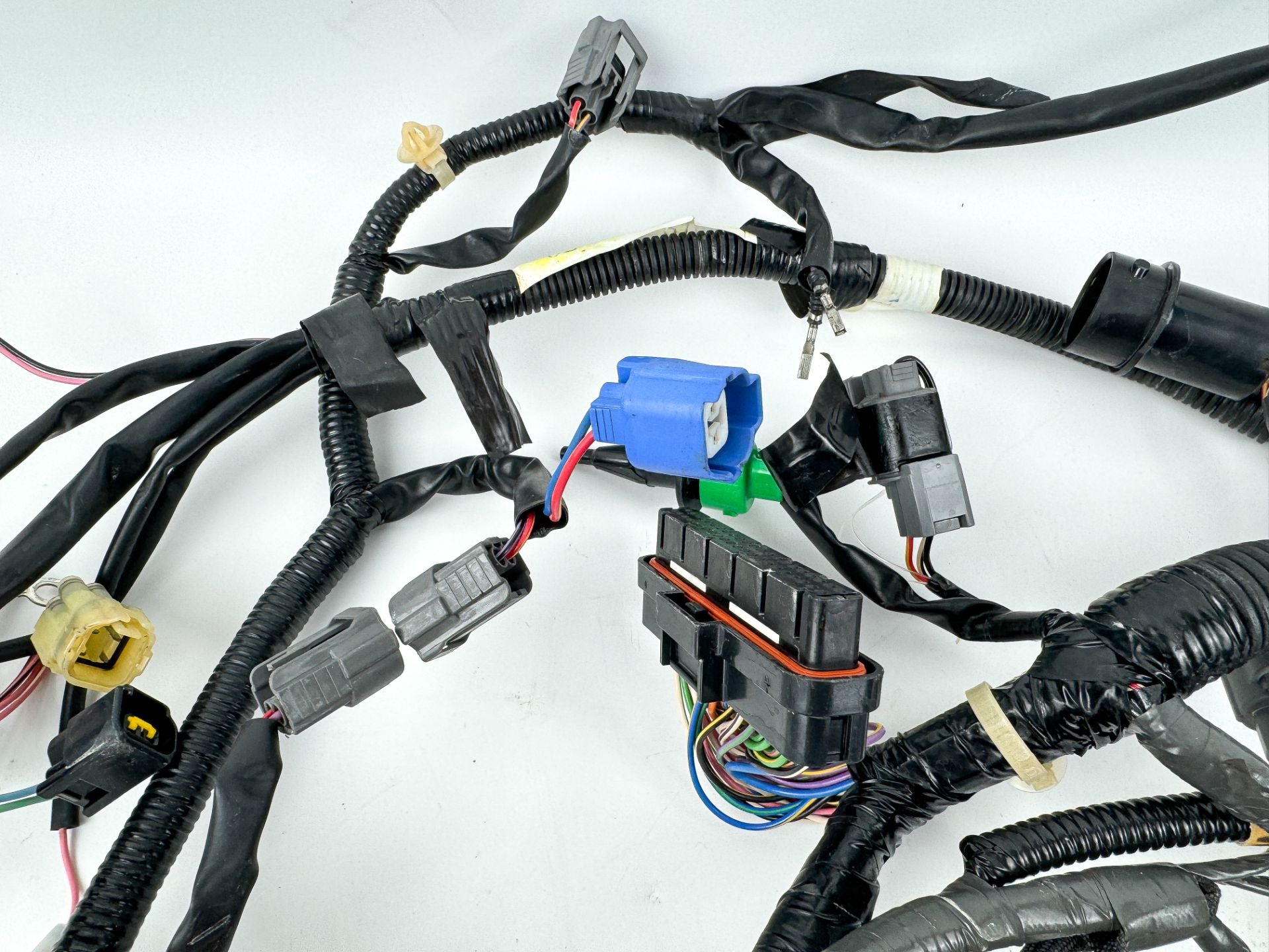2005 Yamaha 150HP 4 Stroke Outboard Engine Wire Harness 63P-82590-21-00