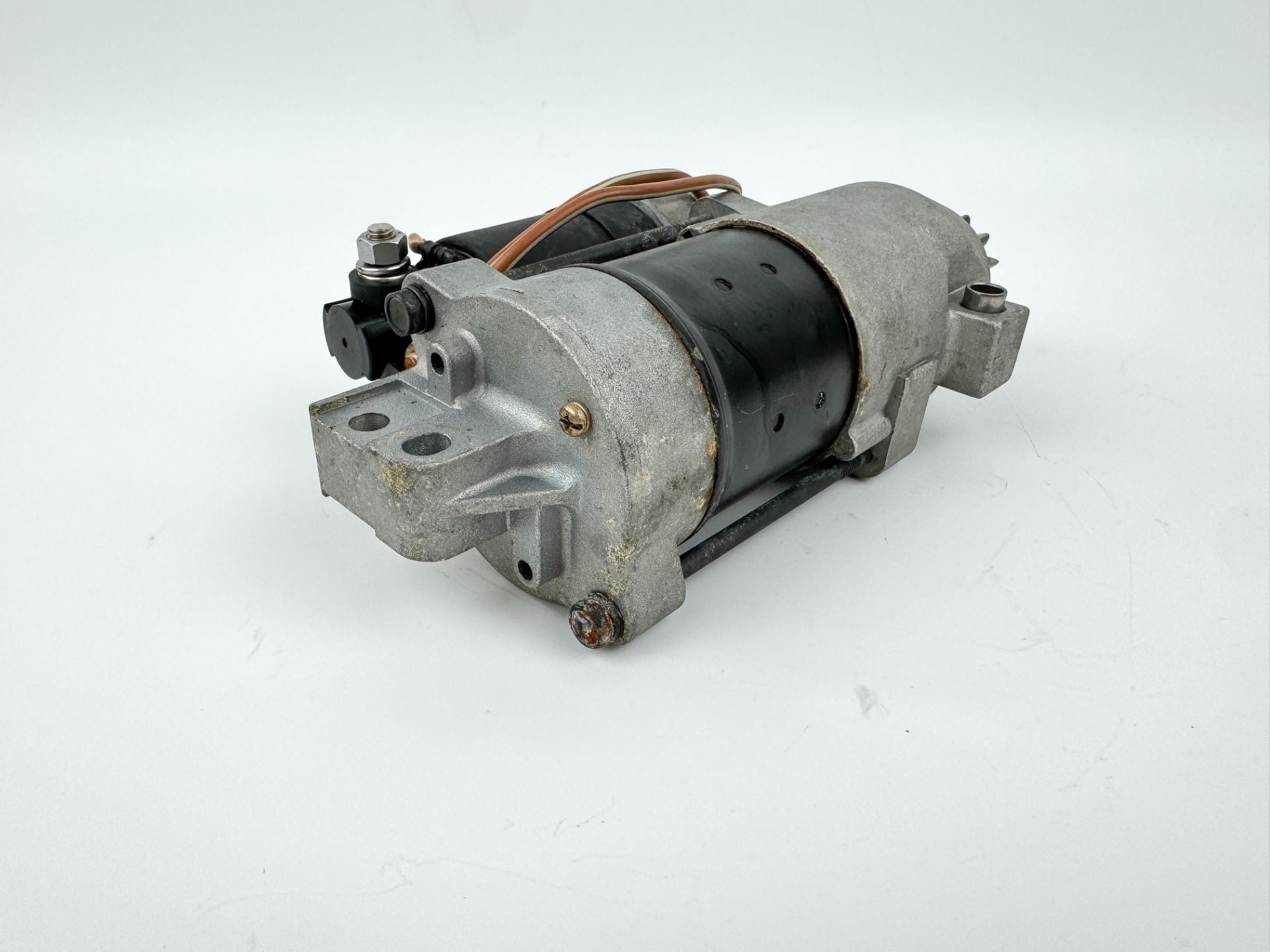 2001 Yamaha 200 HP 2 Stroke Outboard Starter Motor 68F-81800-01-00 OEM