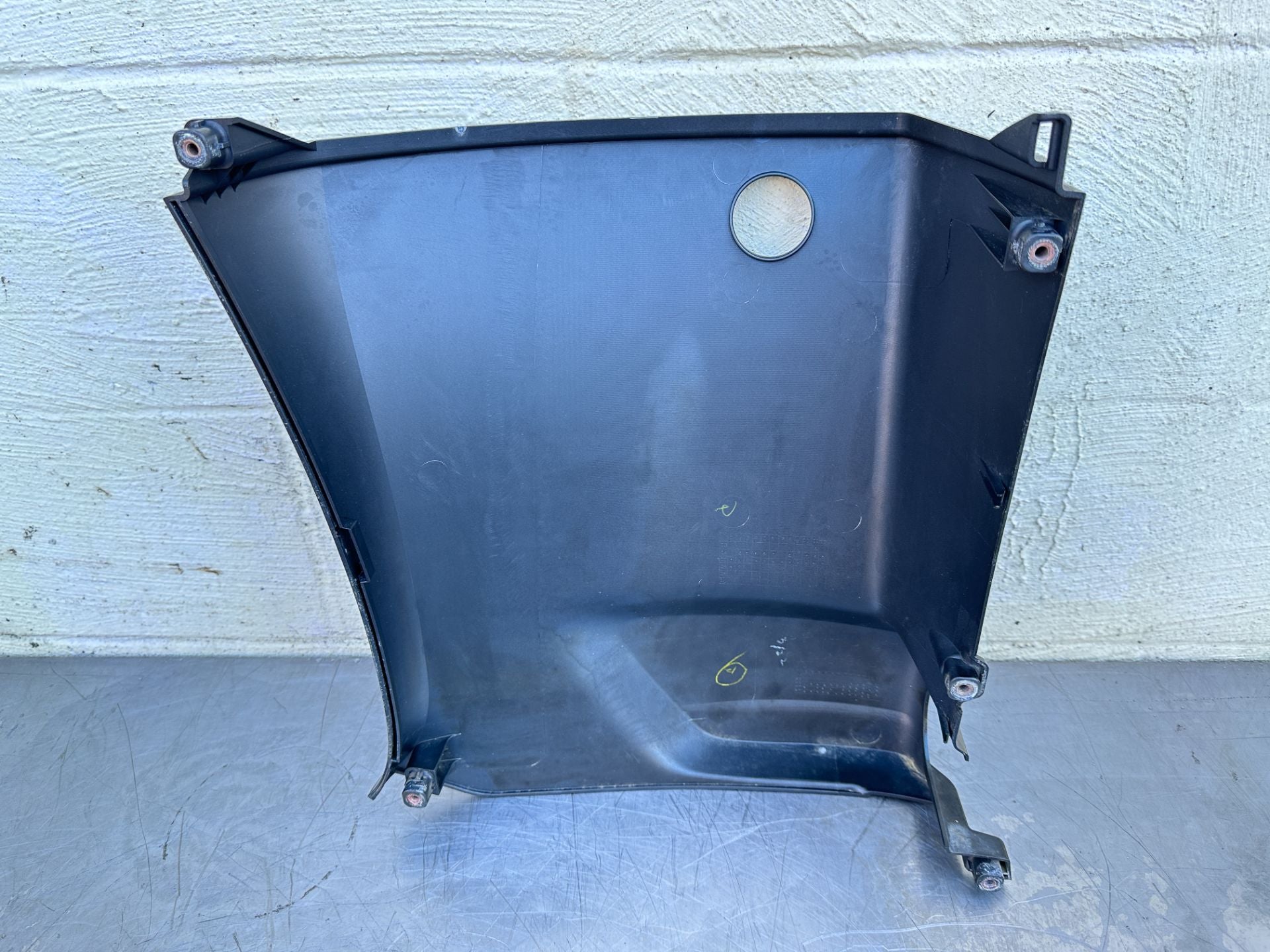 2016 Suzuki 175 HP 4 Stroke Outboard 25" XL Cowling Set Oil Pan Cover