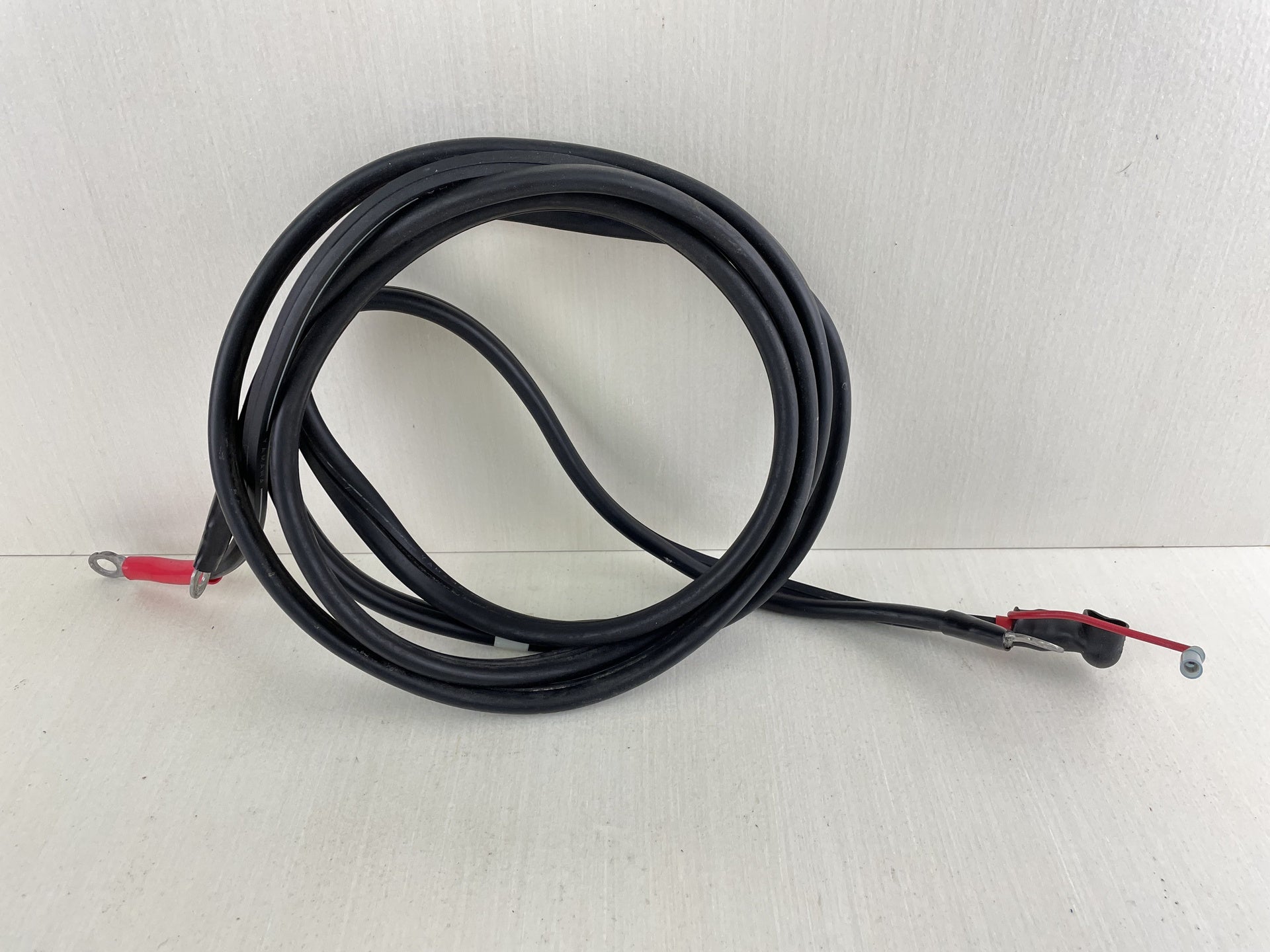 01-2005 Yamaha 30 40 HP 4 Stroke Outboard Starter Battery Cable 67C-82105-J2-00