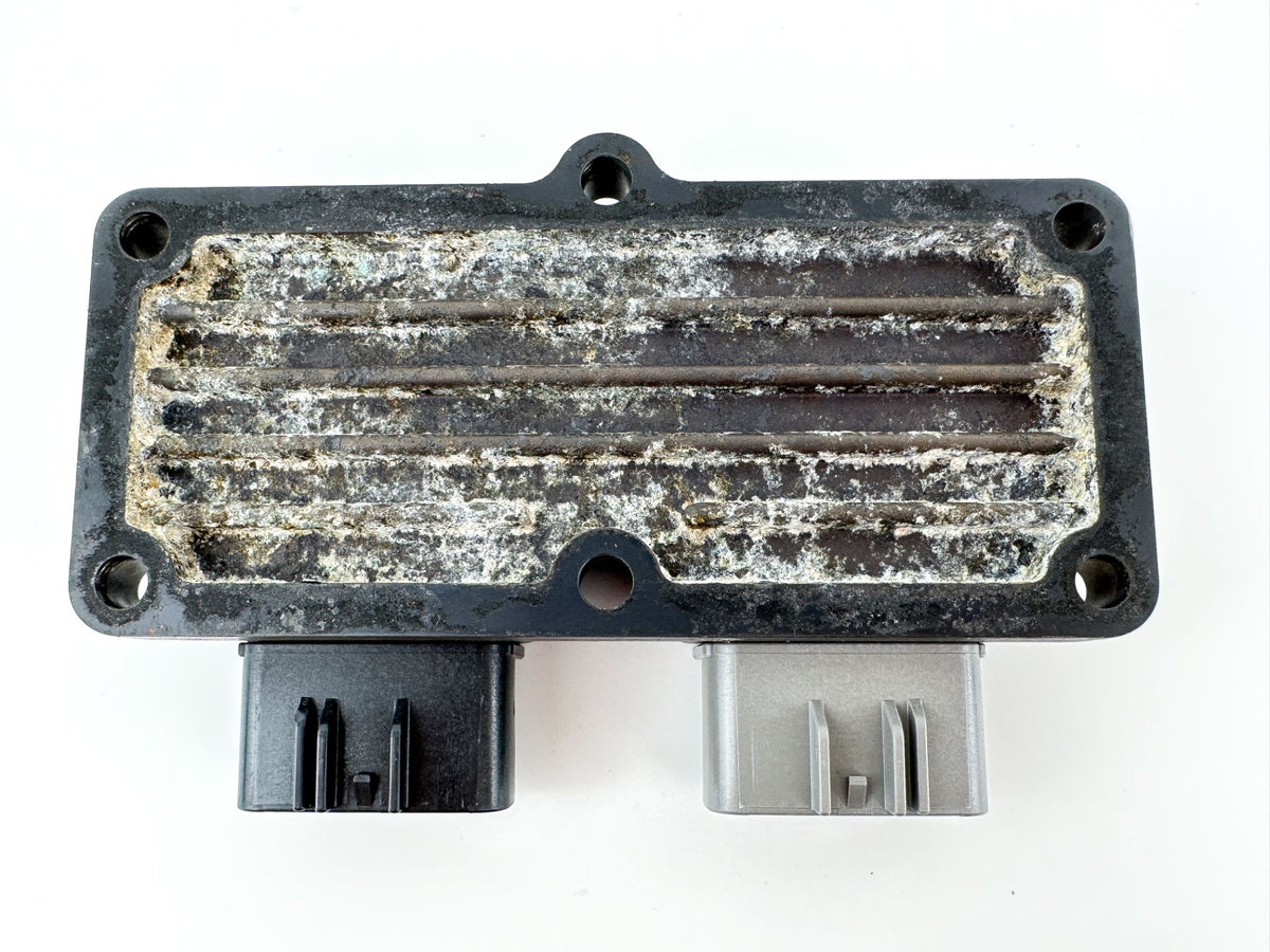 2007 Suzuki 175 HP 4 Stroke Outboard Rectifier & Regulator 32800-96J00 OEM