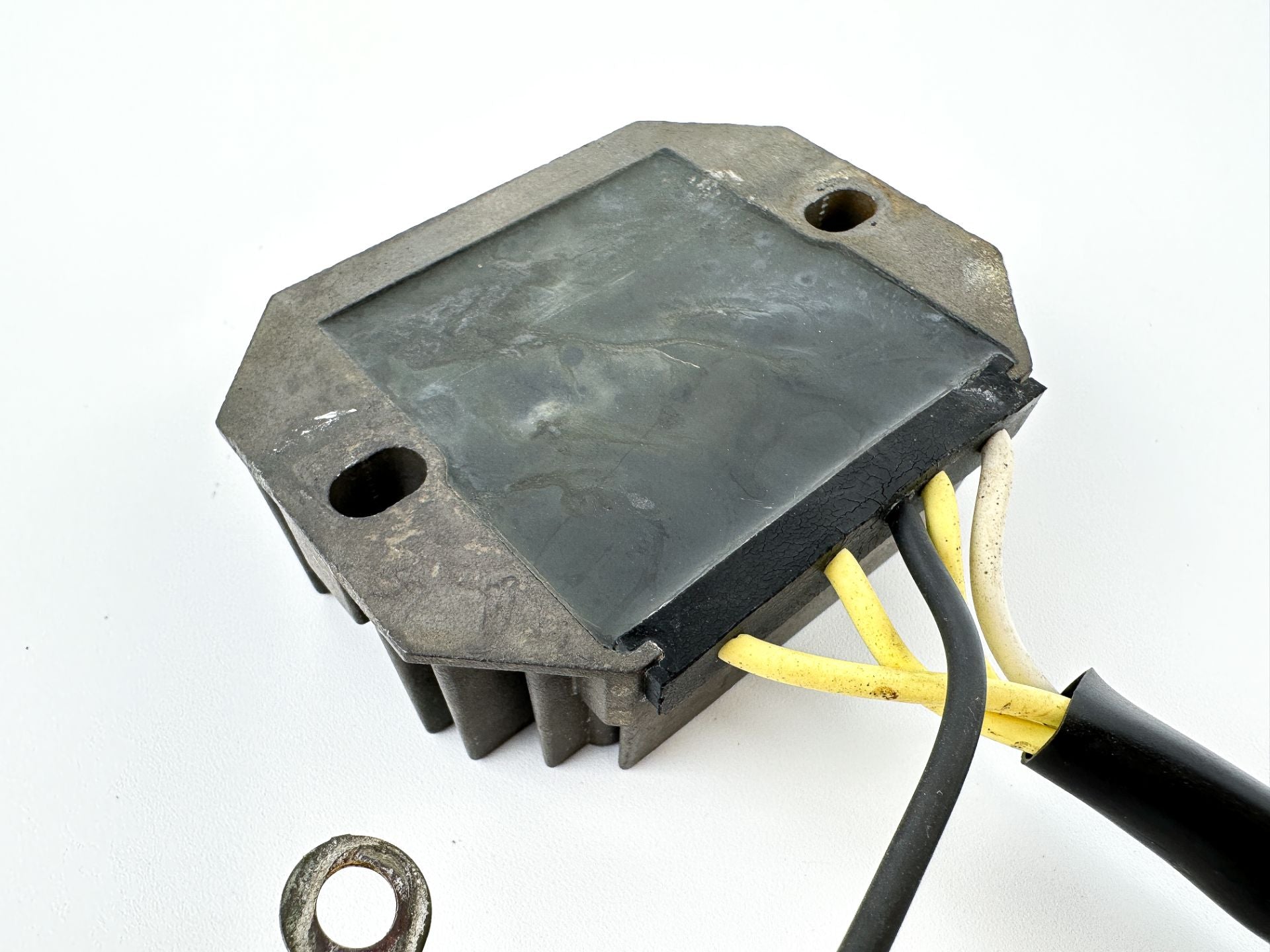 2008 Suzuki 50 HP 4 Stroke Outboard Rectifier & Regulator 32800-38F10 OEM