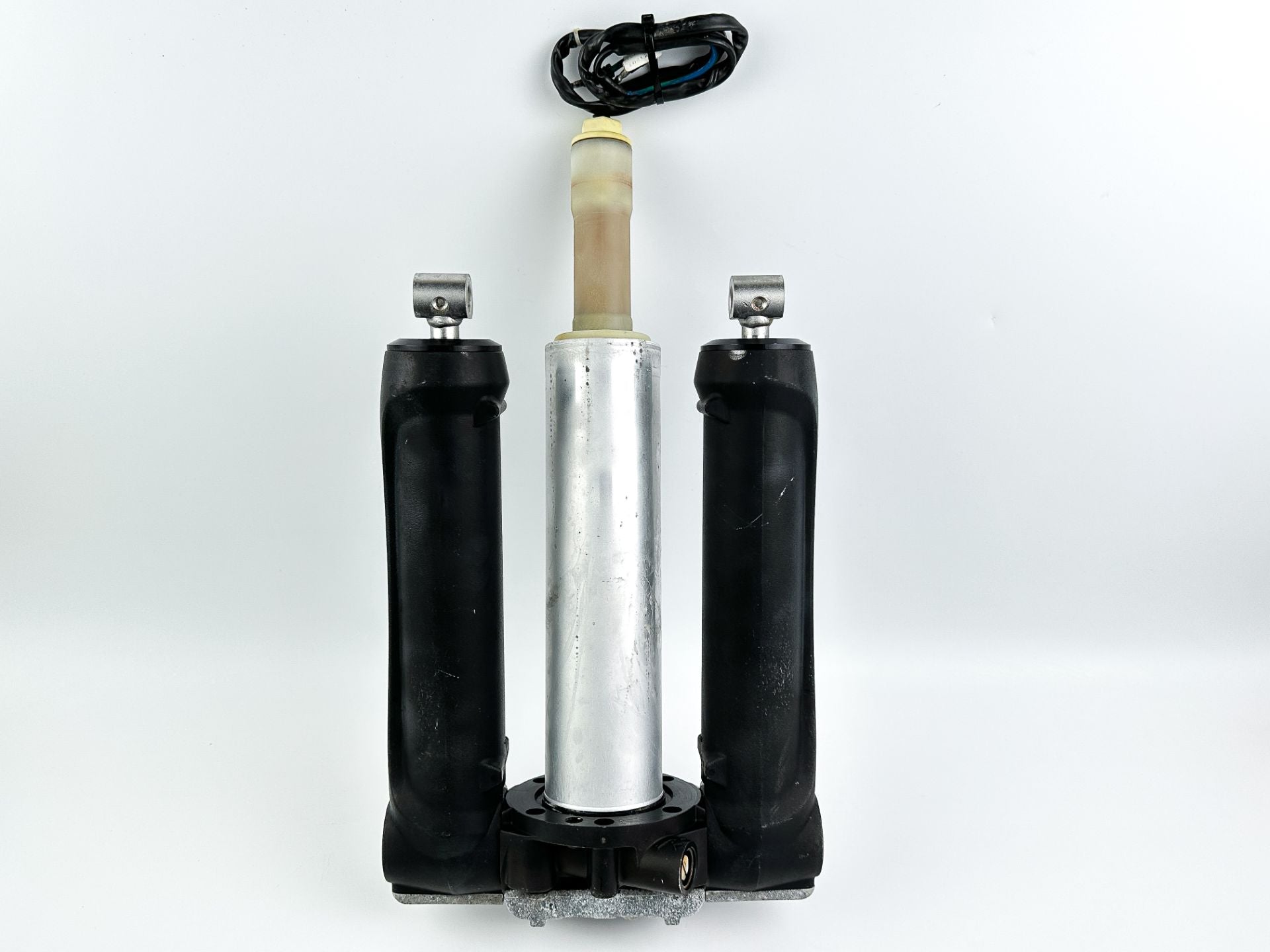 2008 Mercury 300 HP 4 Stroke Outboard Power Trim Tilt Unit 880658T01 OEM