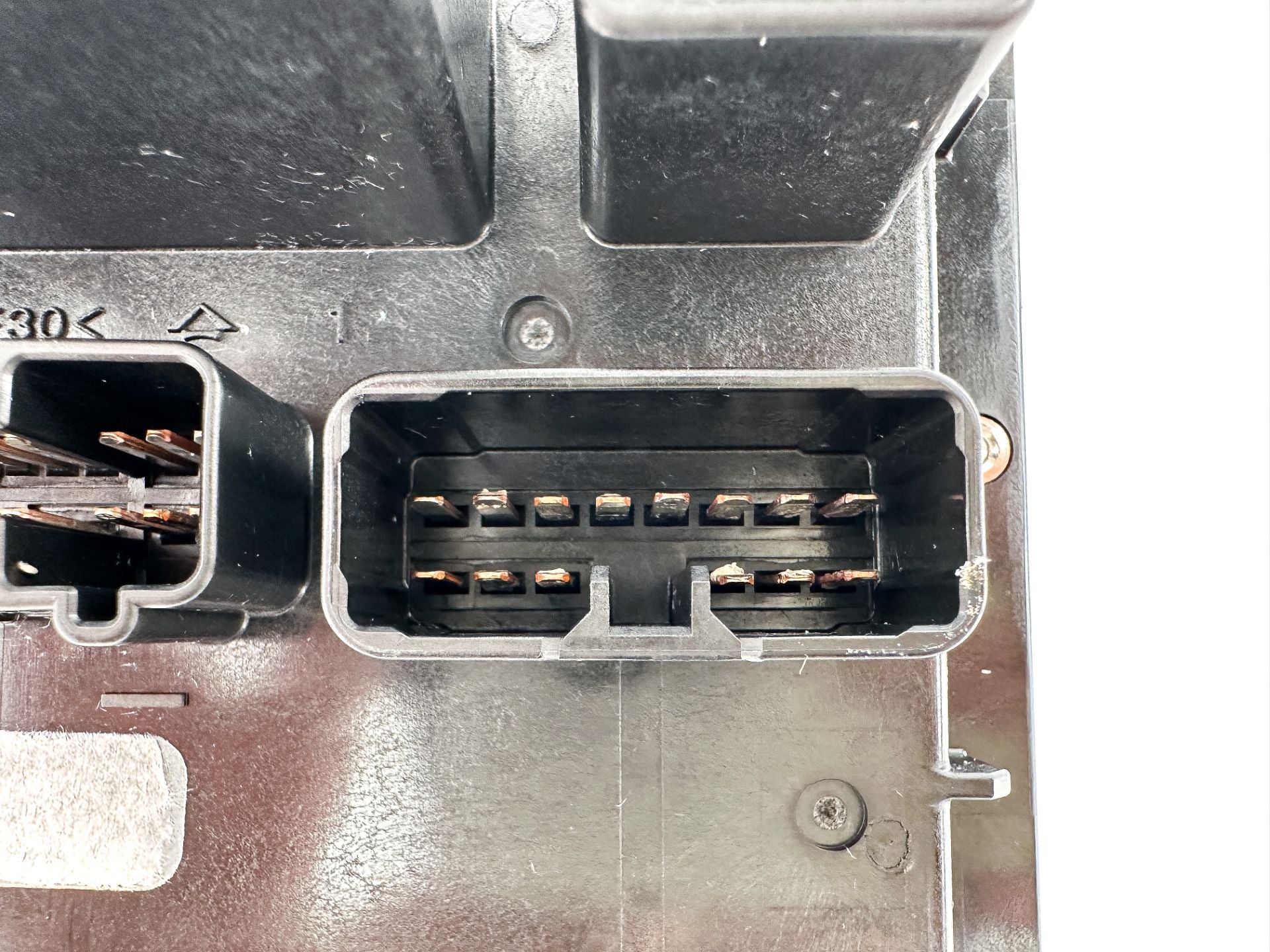 2012 Yamaha 250 HP 4 Stroke Outboard Fuse Box 6CB-82170-00-00 OEM