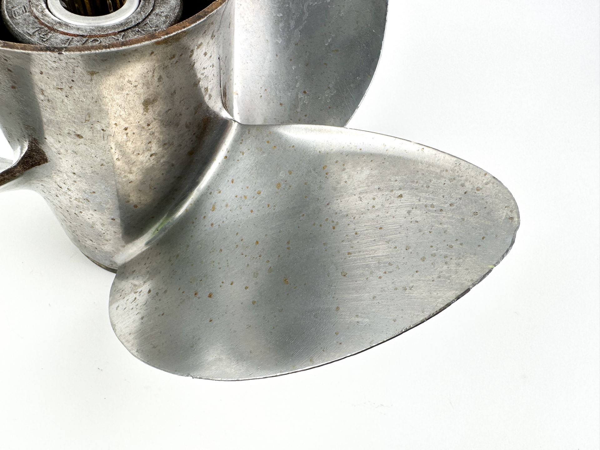 Evinrude Johnson Stainless Renegade Propeller Prop 14 1/2 x 17 Right Hand