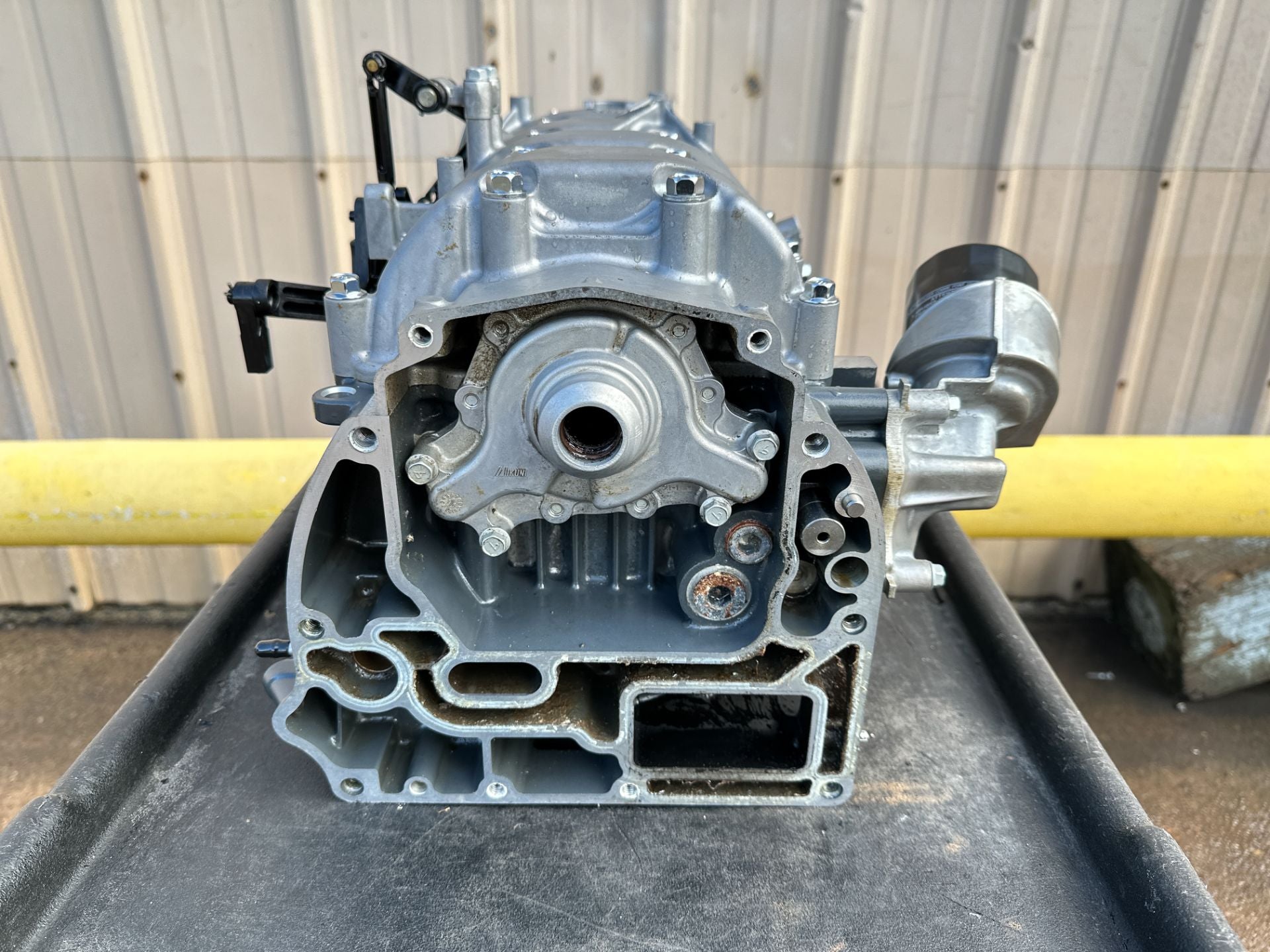 2016 Yamaha 115 HP 4 Stroke Outboard Crankcase Short Block Assembly 6EK-W009B-02-9S OEM