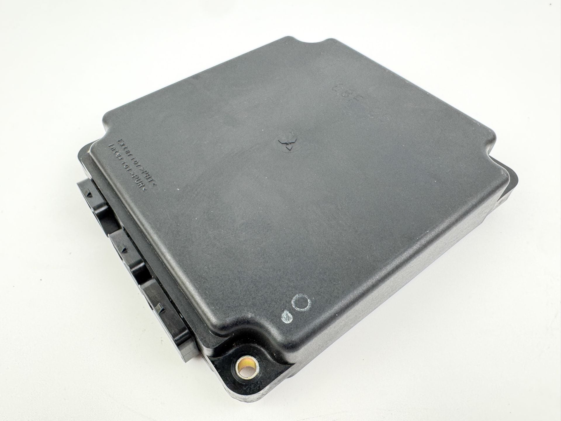 2002-2003 Yamaha 200 HP 2 Stroke Outboard Engine Control Unit ECU 68F-8591A-20-00