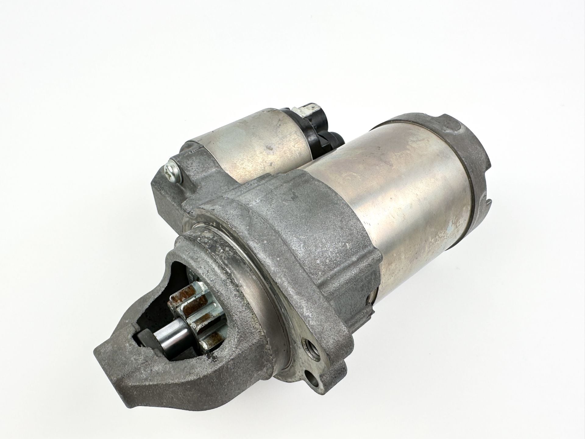 2018 Suzuki 350 HP 4 Stroke Outboard Starter Motor 31100-98L10 OEM