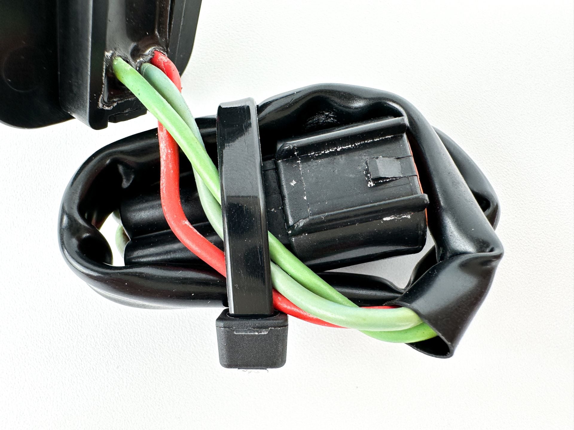 2003 Yamaha 225 HP 4 Stroke Outboard Trim Switch 69J-82563-00-00 OEM