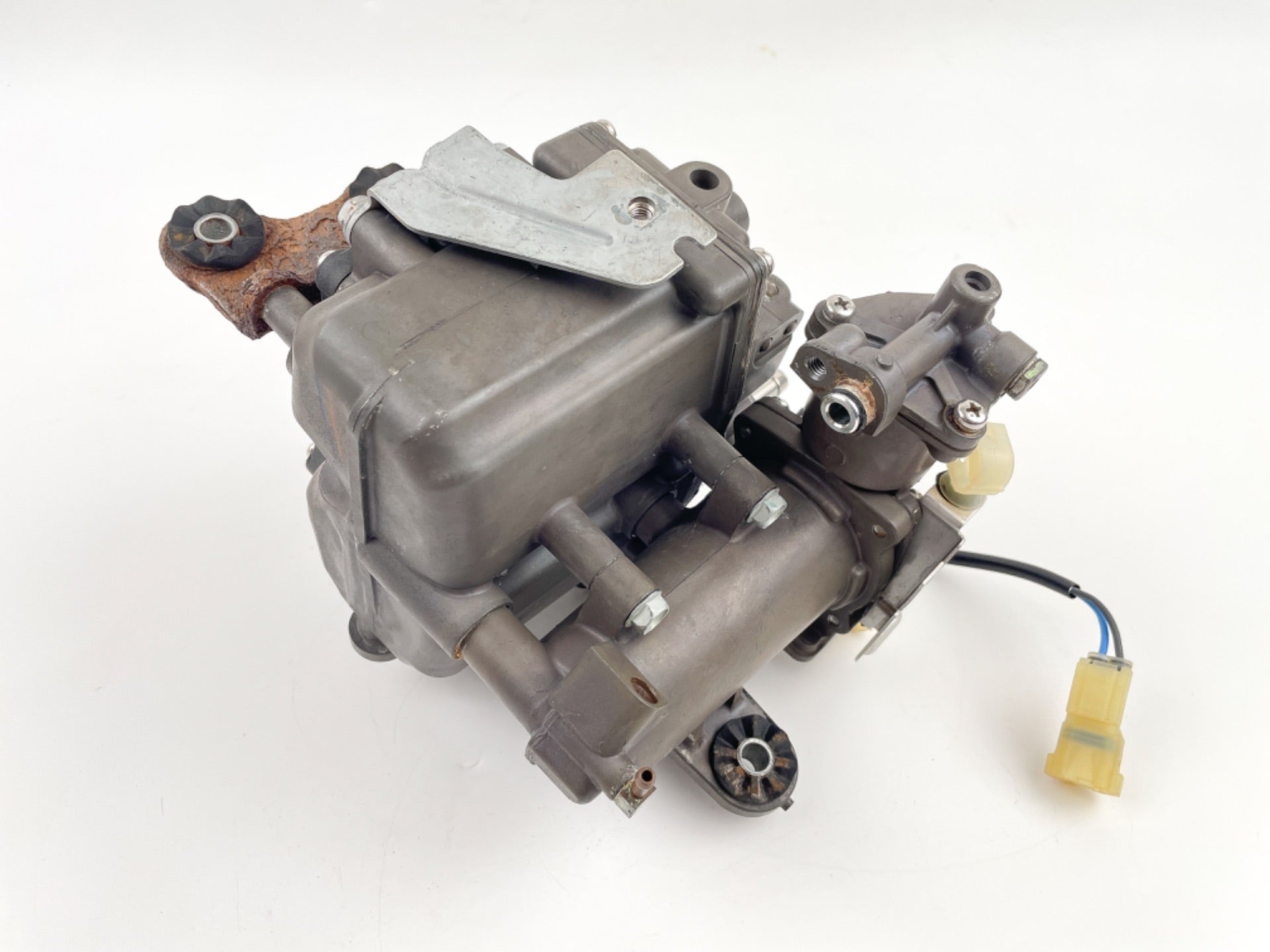 2003 + Honda 200 225 HP 4 Stroke Outboard Vapor Separator Assembly VST 16730-ZY3-A04