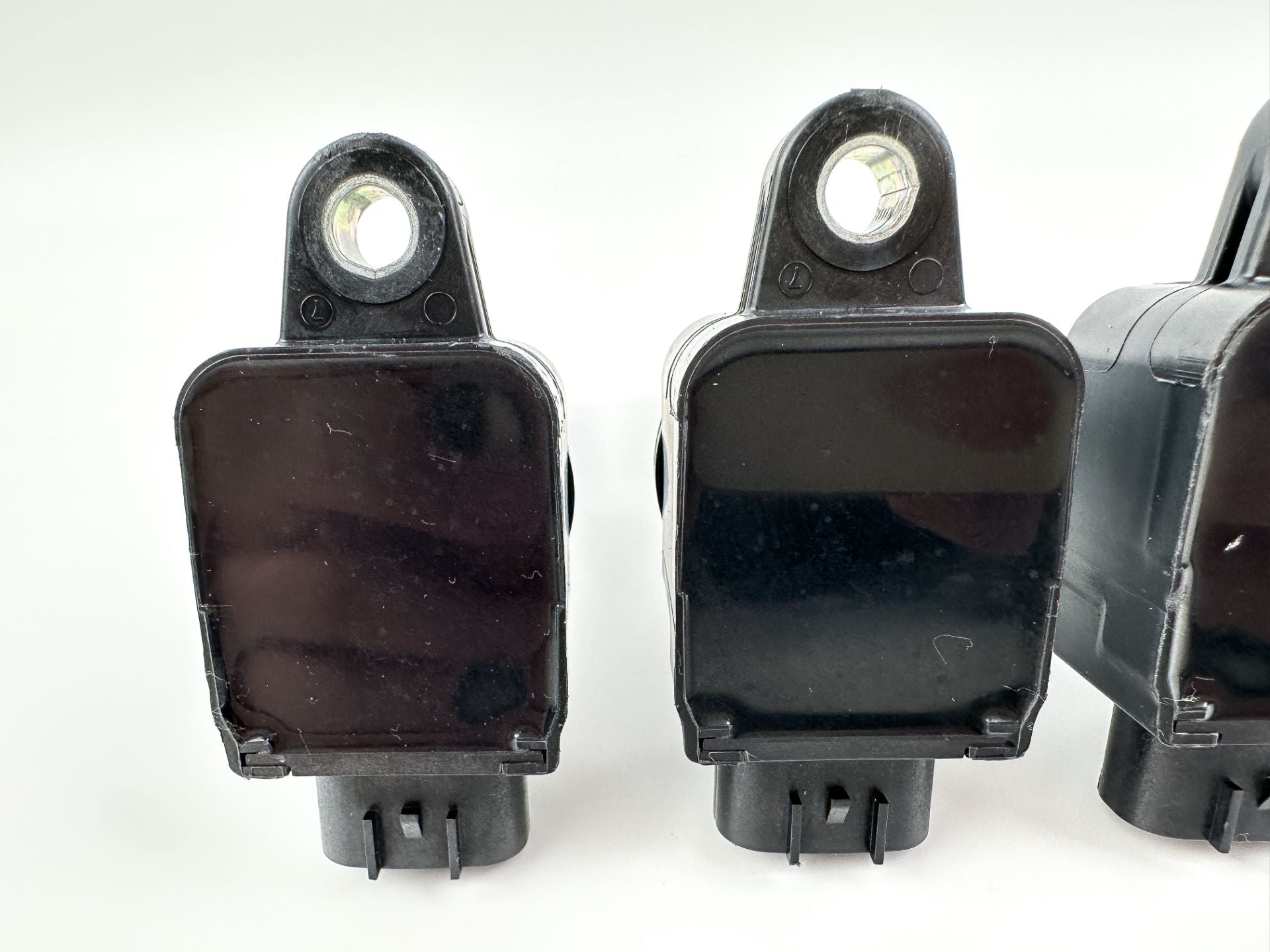 2023 Suzuki 175 HP 4 Stroke Outboard Ignition Coil Set 33410-99L00 OEM