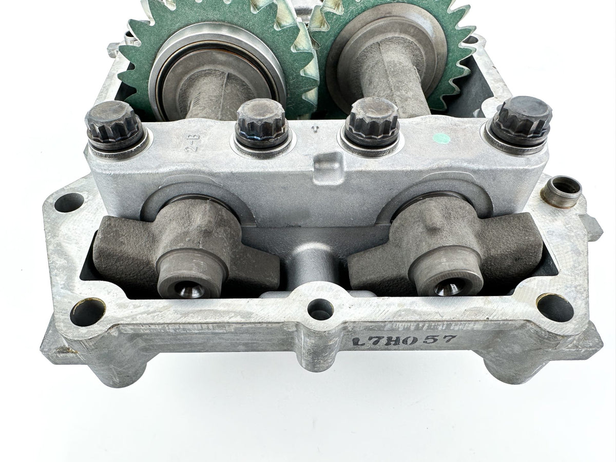 2020 Yamaha 150 HP 4 Stroke Outboard Balancer Assembly 63P-11500-04-00 OEM