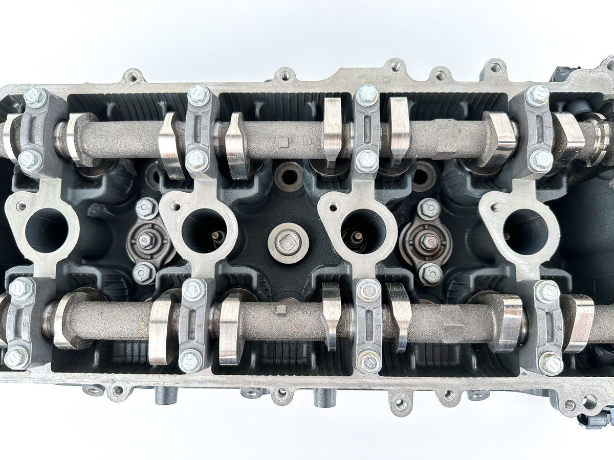 2014 Yamaha 200 HP 4 Stroke Outboard Cylinder Head 6DA-W009A-00-9S OEM