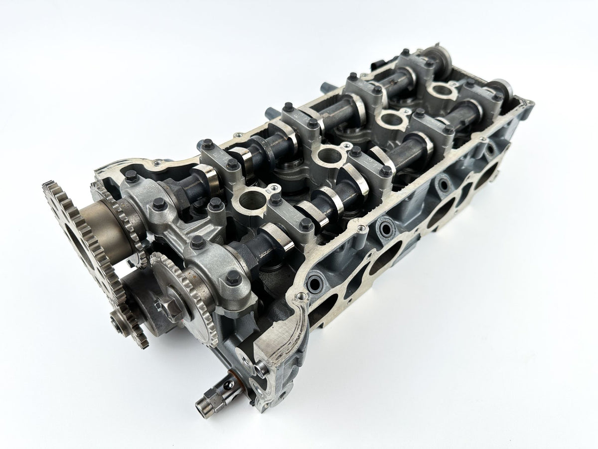 2008 Suzuki 115 HP 4 Stroke Outboard Cylinder Head 11100-90J11 OEM