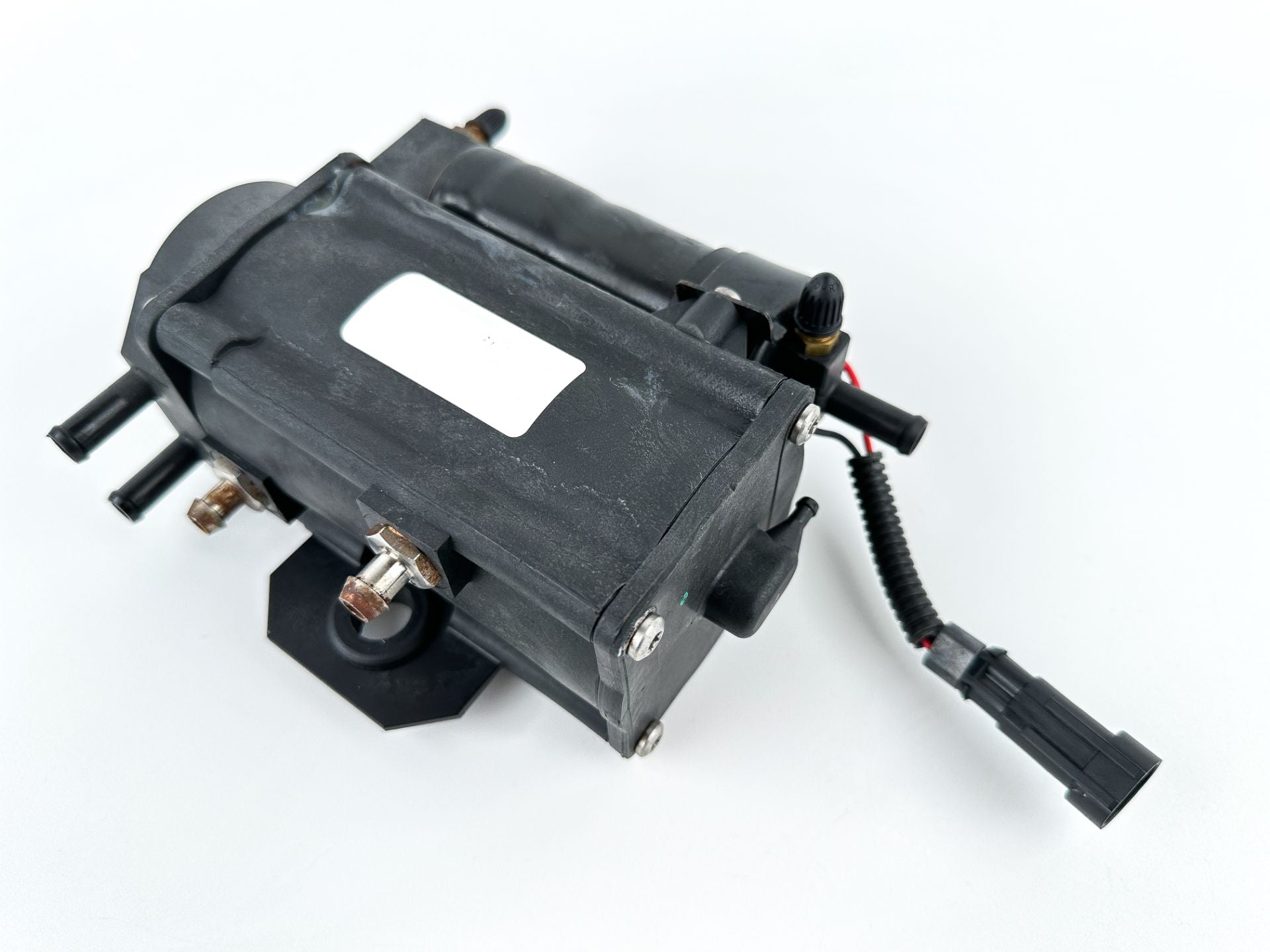 2013 Evinrude 250 HP 2 Stroke Outboard Vapor Separator Tank VST 5006063 OEM