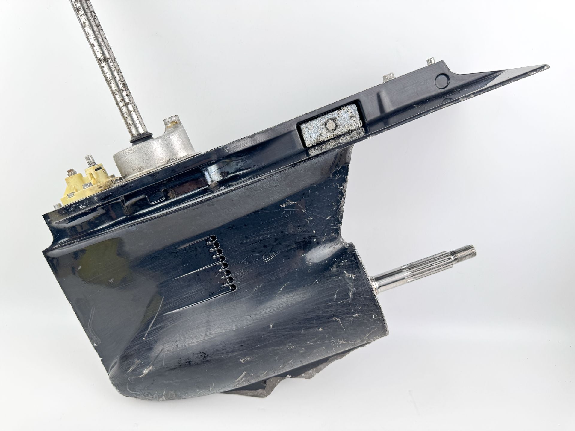 2015 Mercury 300HP 4 Stroke Outboard XL 25" Lower Unit Standard RH