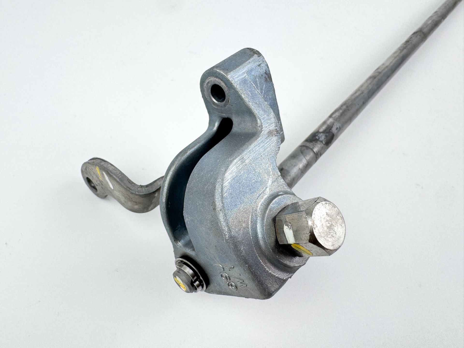 2013 Yamaha 250 HP 4 Stroke Outboard Shift Shaft 6CB-44120-00-00 OEM