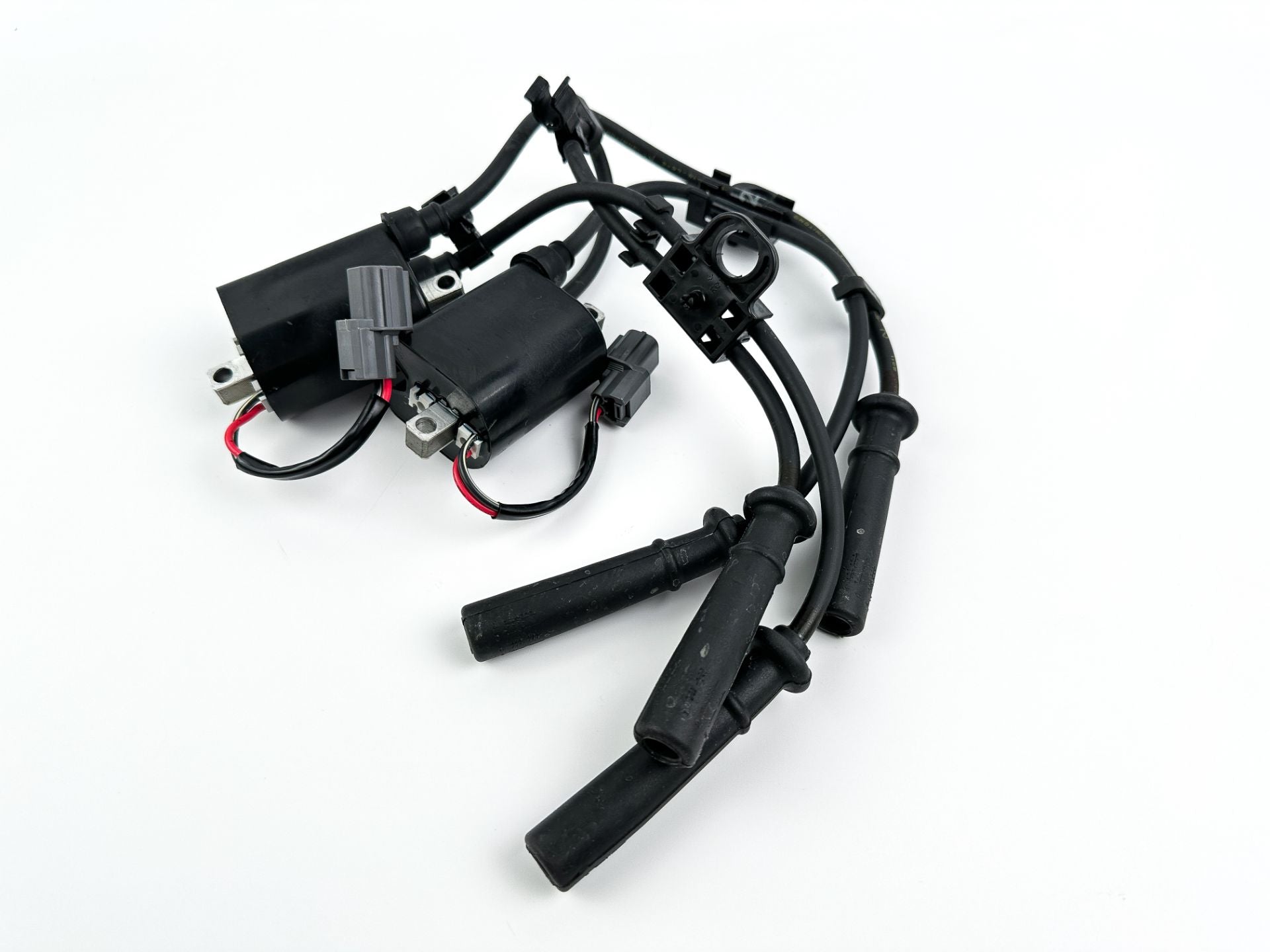 2012 Yamaha 115 HP 4 Stroke Outboard Ignition Coil Set 68V-82310-00-00 OEM