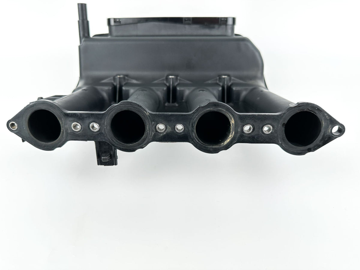 2001 Yamaha 80 HP 4 Stroke Outboard Intake Air Silencer Assembly 67F-14440-00-00 OEM