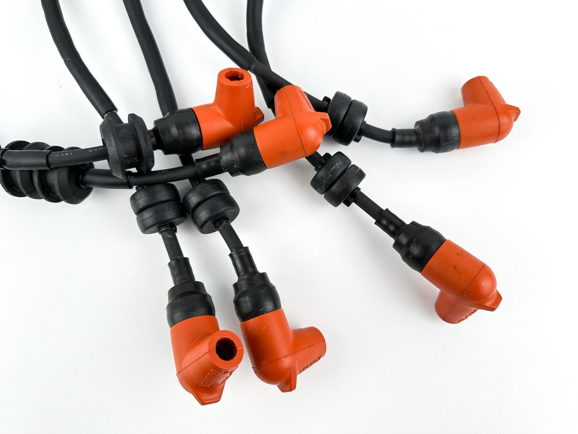 2009 Yamaha 225 HP 2 Stroke Outboard Ignition Coil Set 60V-82310-01-00 OEM