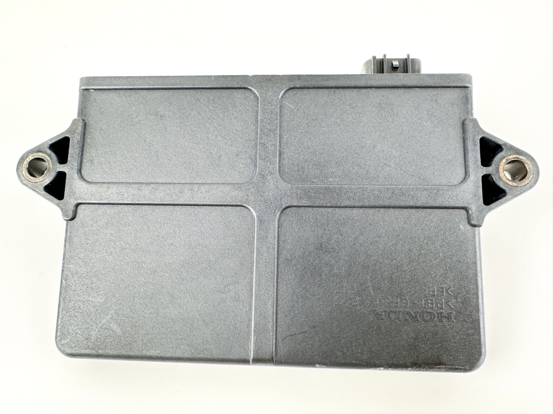 2006 Honda 135 HP 4 Stroke Outboard Engine Control Unit ECU 34750-ZY5-013 OEM