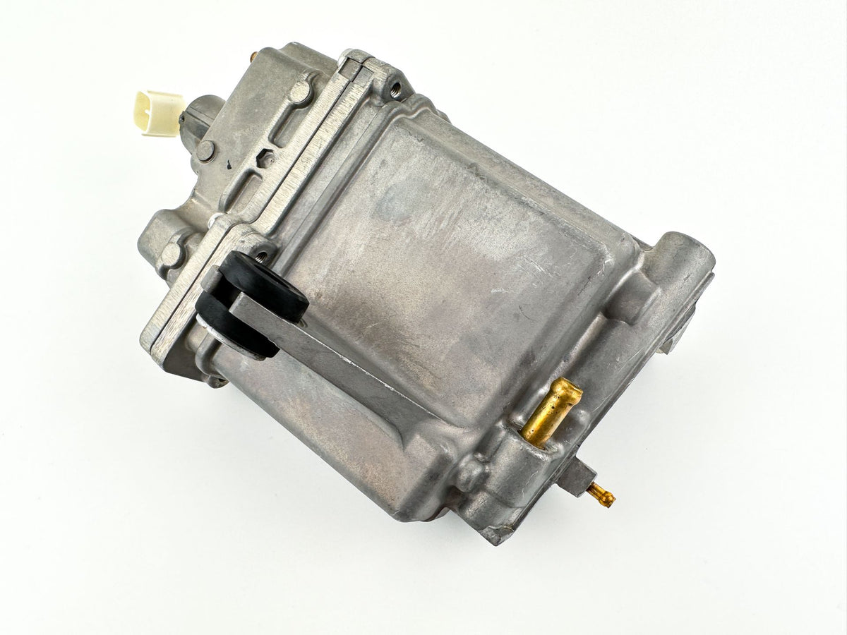 2007 Suzuki 175 HP 4 Stroke Outboard Vapor Separator Tank VST 15600-96J00 OEM