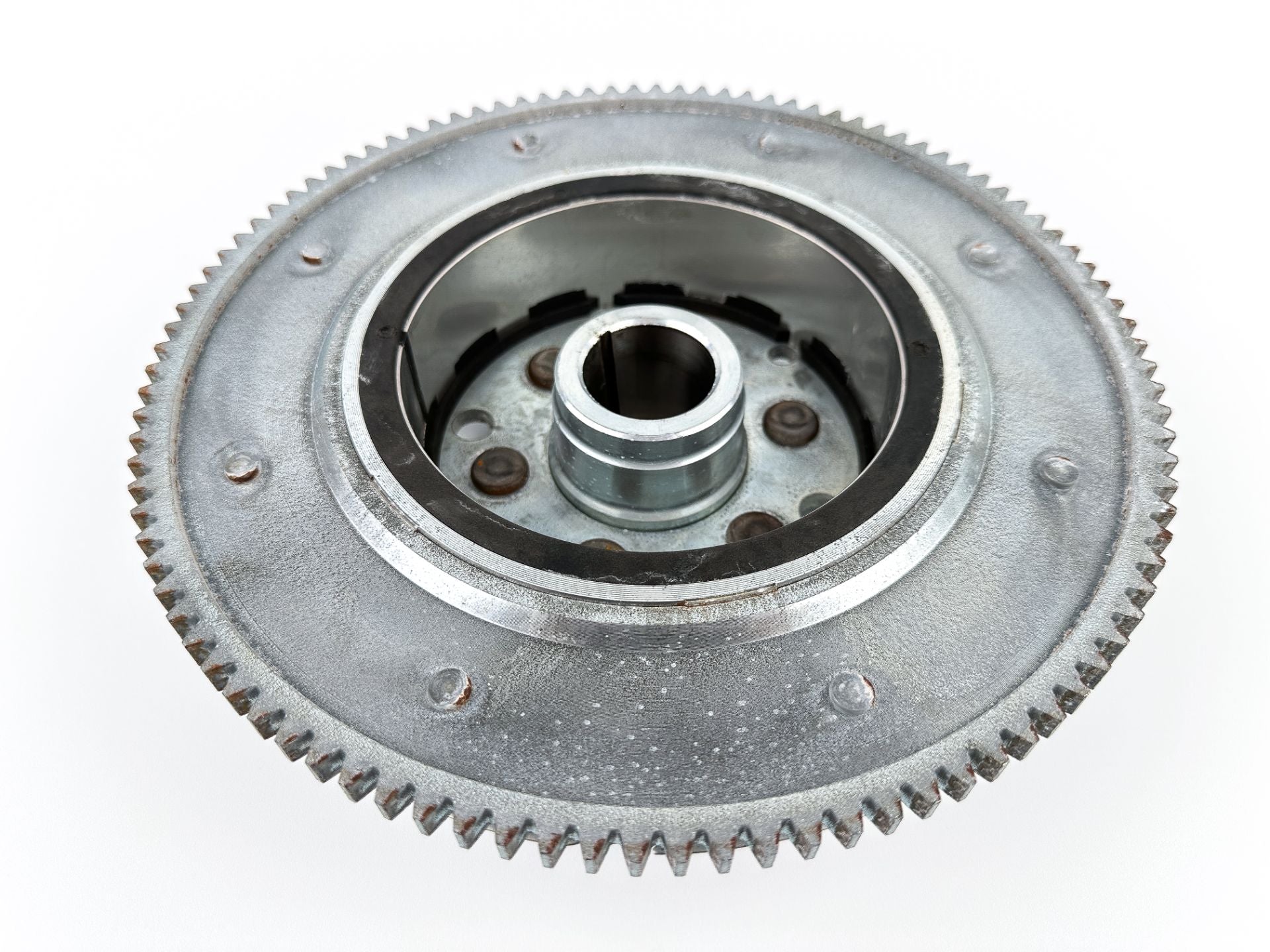 2011 Yamaha 115 HP 4 Stroke Outboard Flywheel Rotor 68V-81450-00-00 OEM