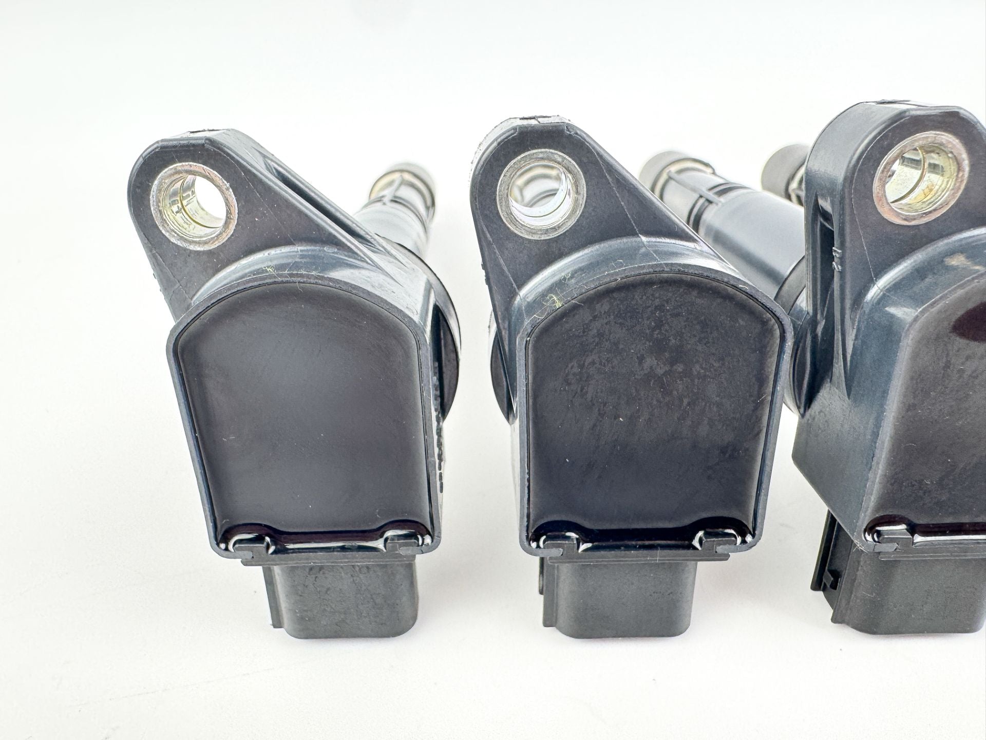 2007 Honda 135 HP 4 Stroke Outboard Ignition Coil Set 30520-RRA-007 OEM