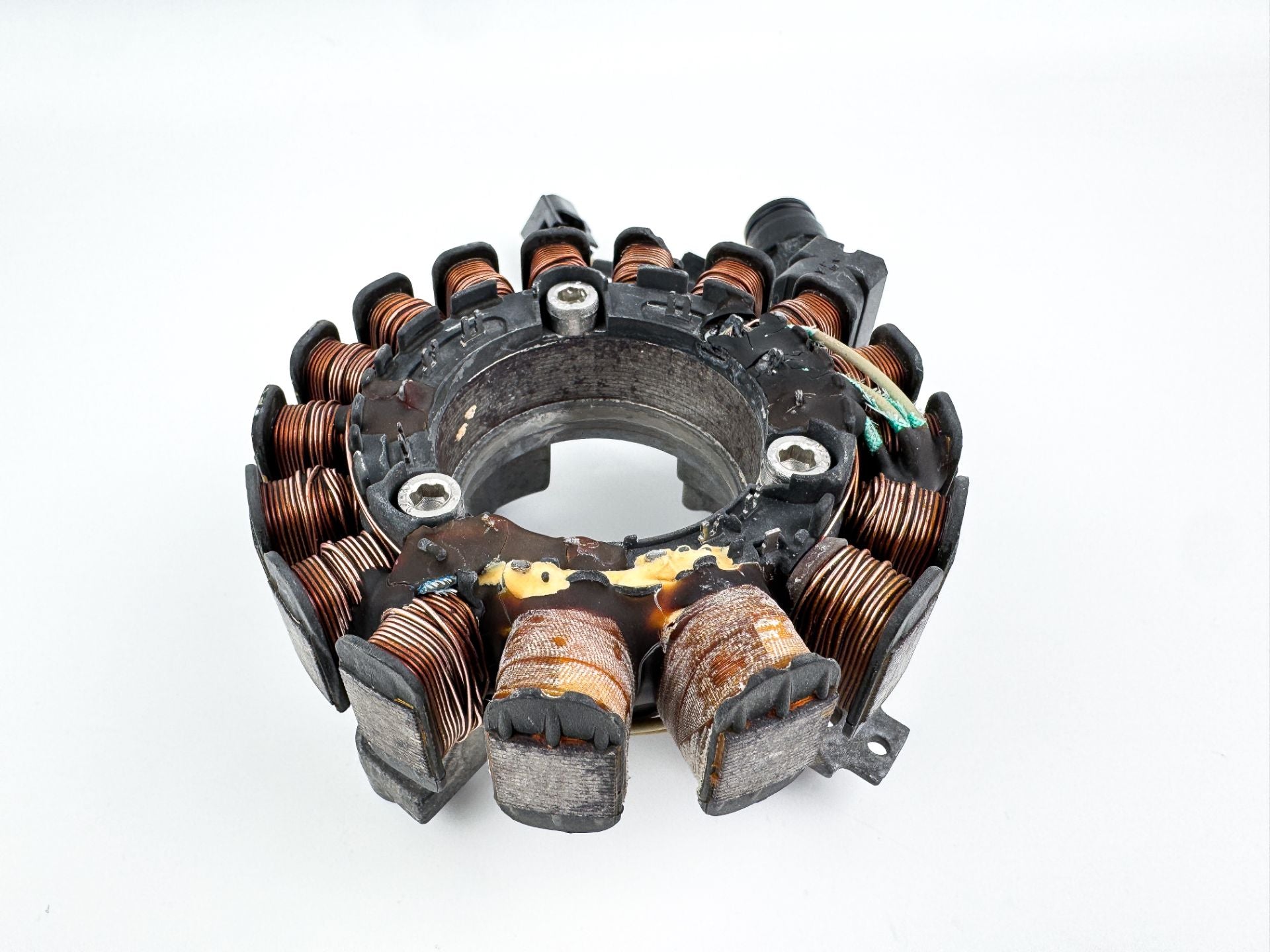 2003 Mercury 50 HP 4 Stroke Outboard Coil Pulser Base Stator Assembly 8250891 OEM