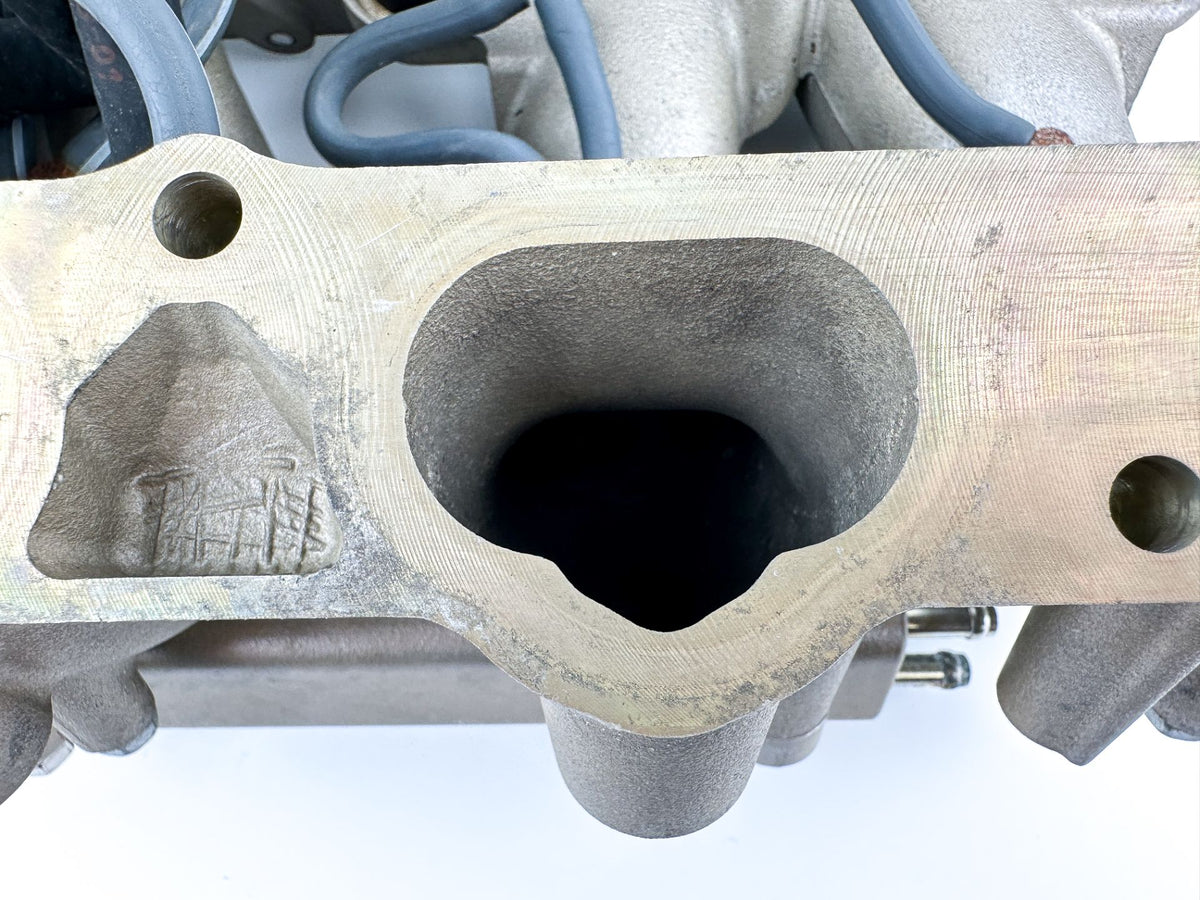 2002 Yamaha 115 HP 4 Stroke Outboard Intake Manifold & Throttle Body 68V-13751-01-00 OEM