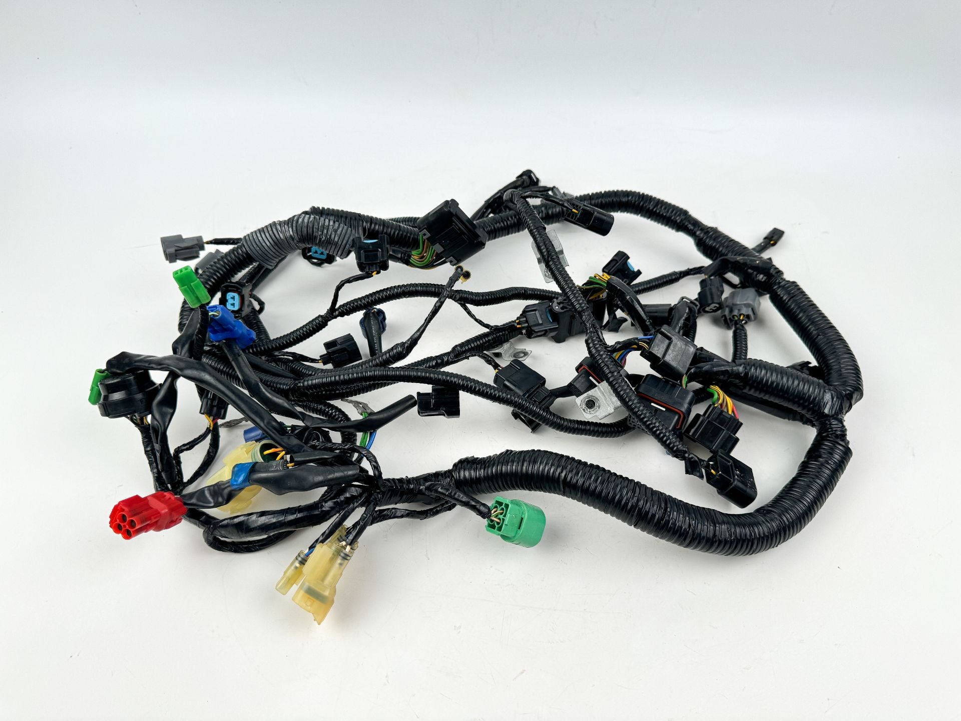 Honda 200 HP 4 Stroke Outboard Engine Wire Harness 32100-ZY2-000 OEM 2002