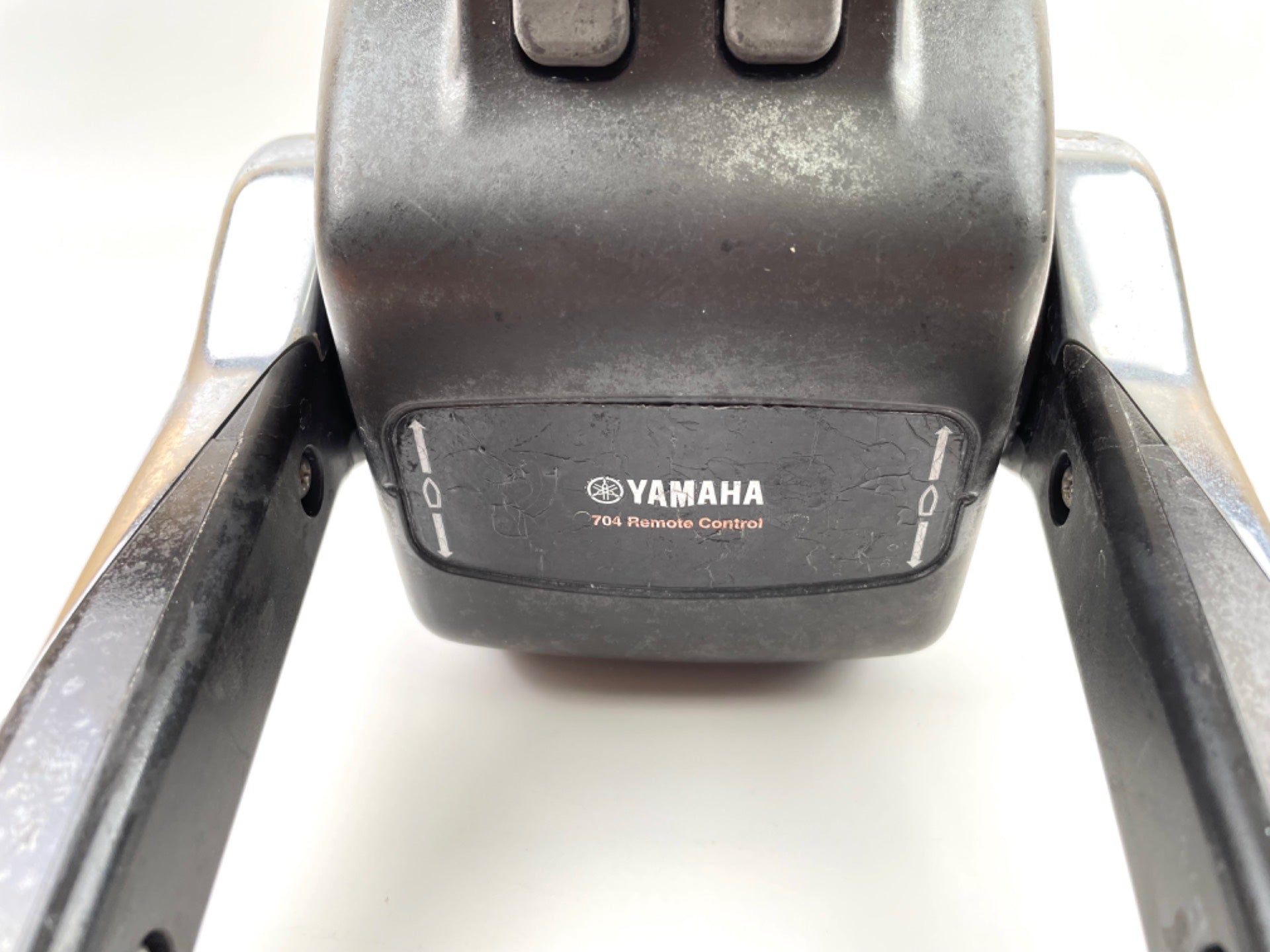 704-48207-R0-00 Yamaha 704 Top Mount Dual Twin Outboard Engine Control Box