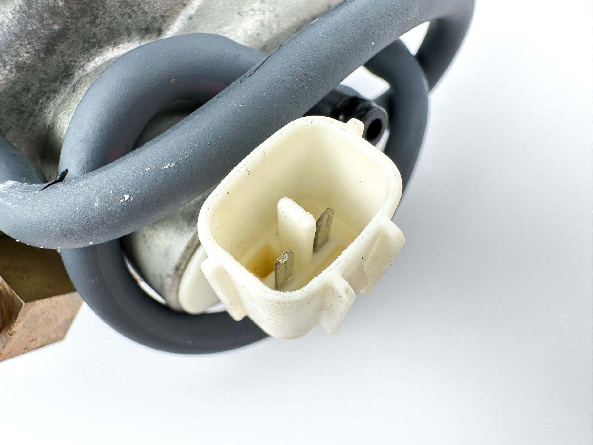 2003 Yamaha 115 HP 4 Stroke Outboard VST Float Chamber Assembly Cleaned & Tested