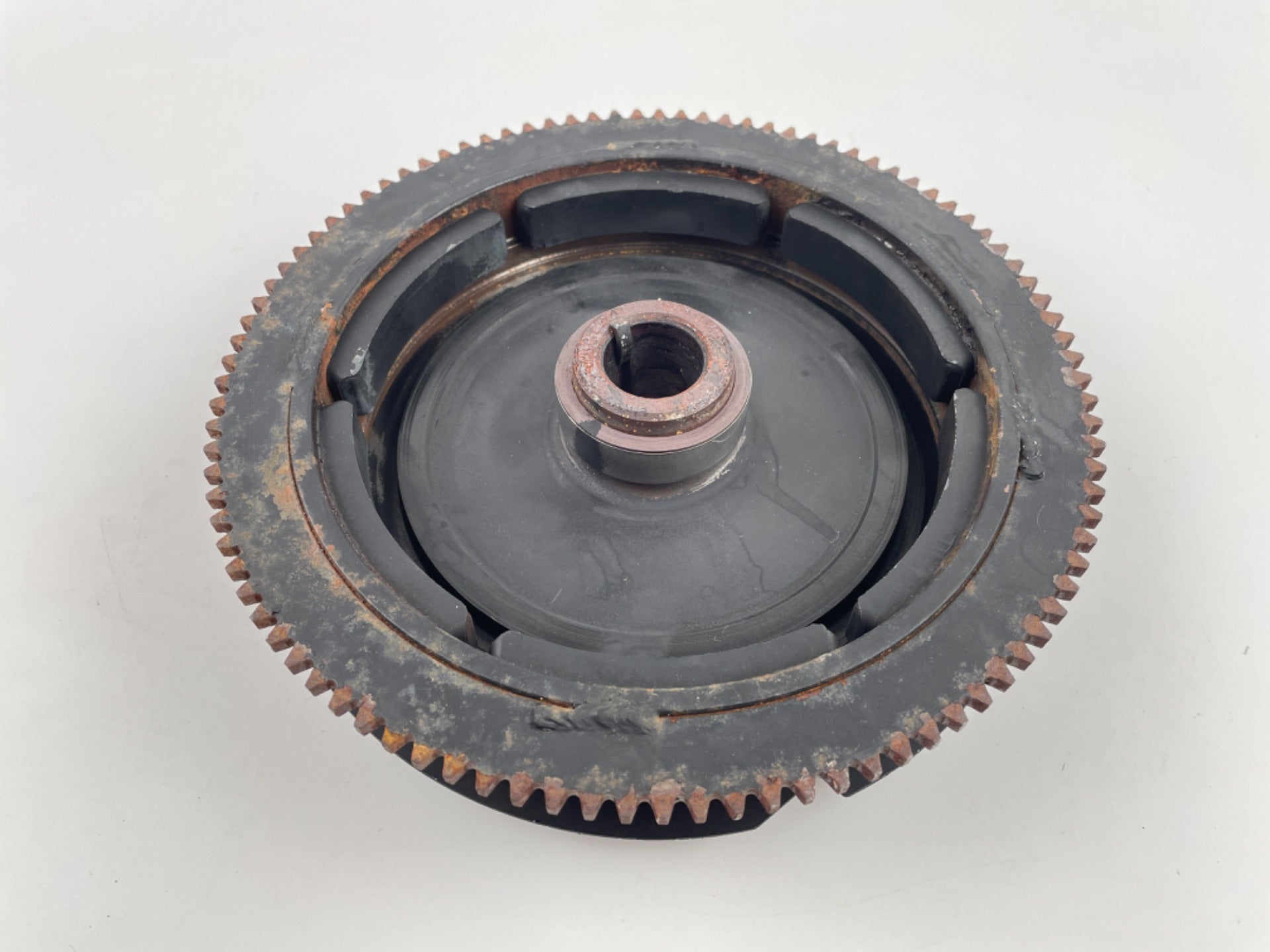 1992 Mercury 150 HP 2 Stroke Outboard Flywheel 819490A-6 OEM