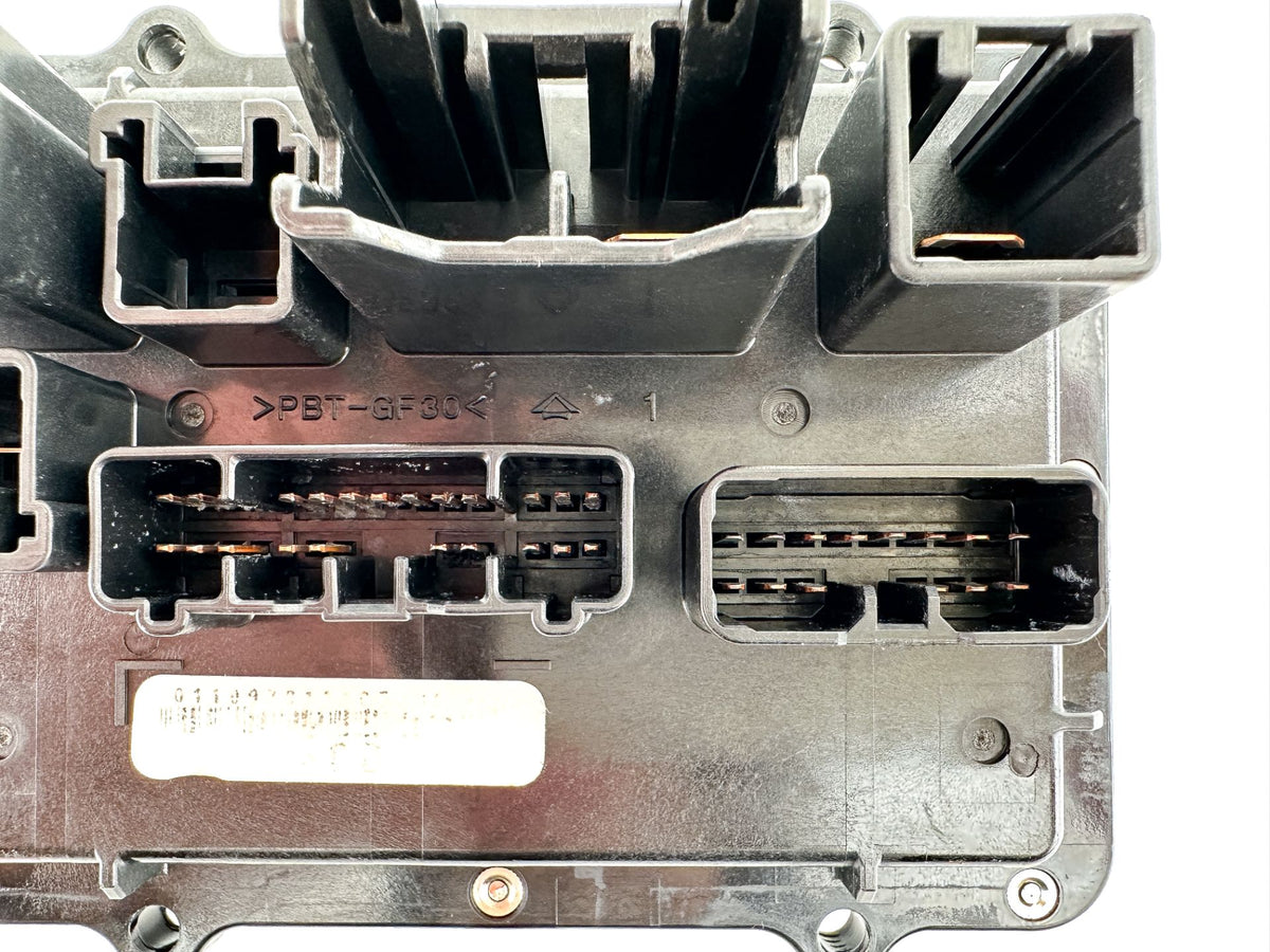 2012 Yamaha 250 HP 4 Stroke Outboard Fuse Box 6CB-82170-00-00 OEM