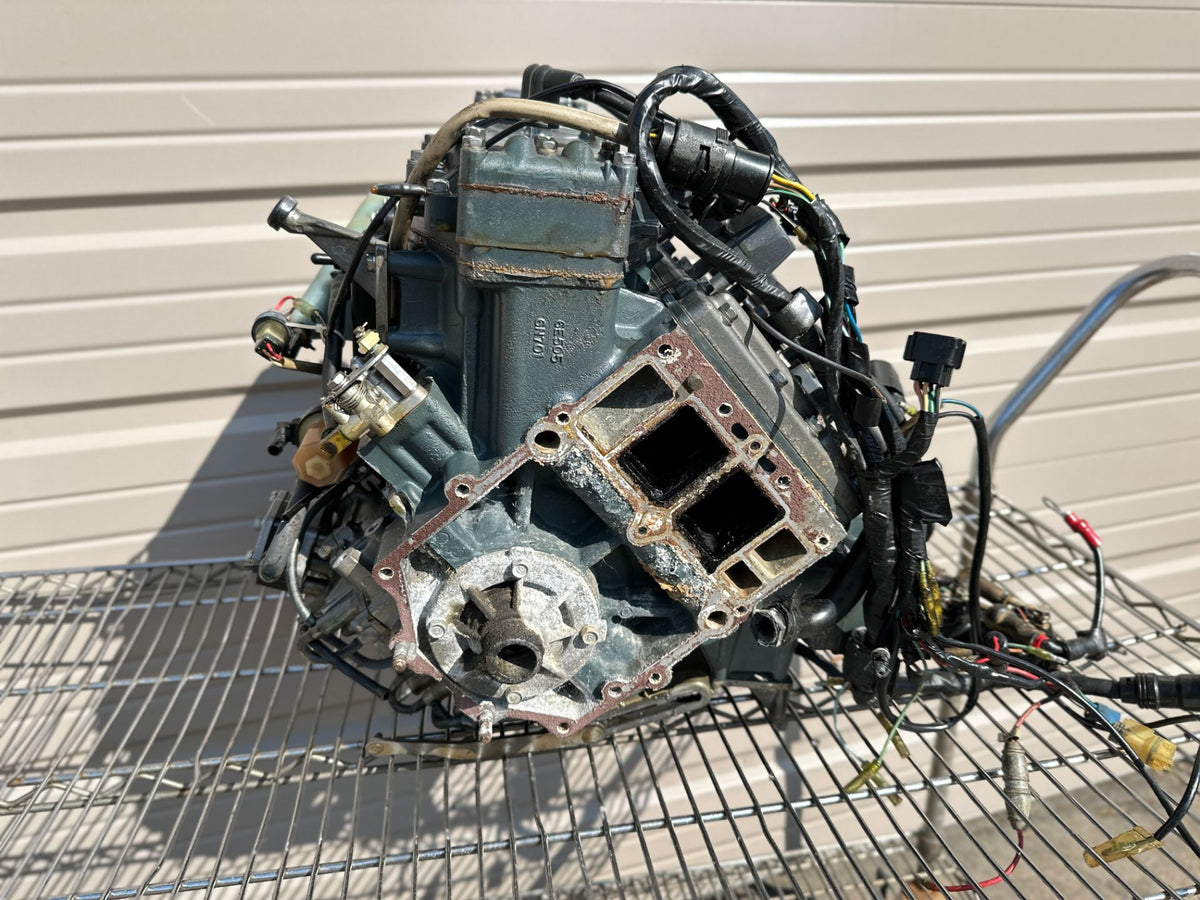 1997 Yamaha 130 HP 2 Stroke Outboard Powerhead 6N7-W0090-16-4D OEM