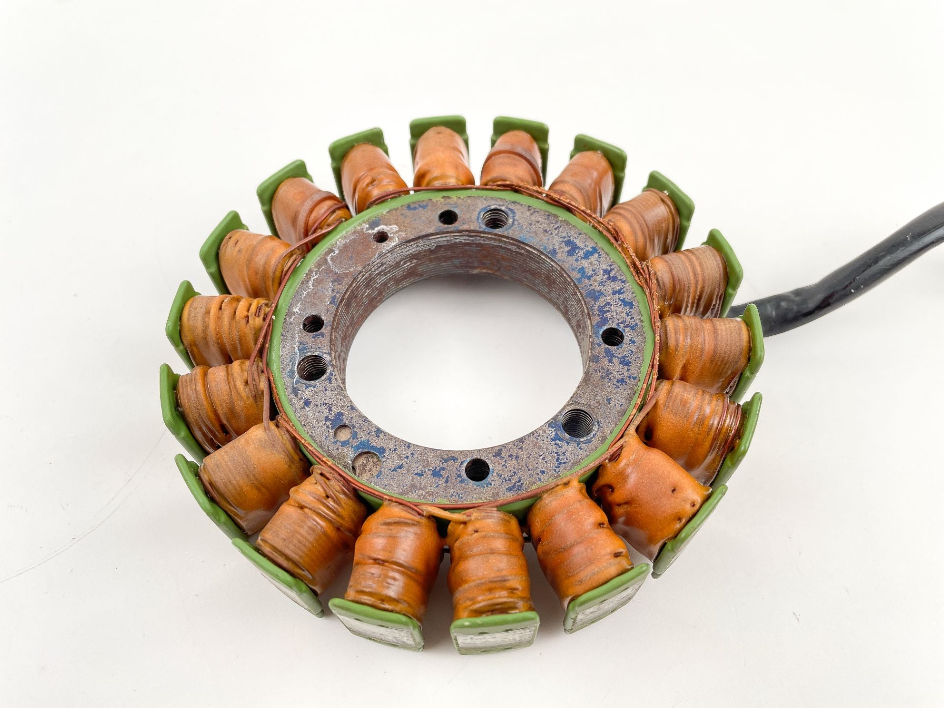 1998 Suzuki 70 HP 4 Stroke Outboard Stator Assembly 32120-99E00 OEM