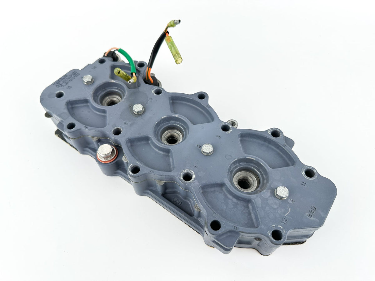 2002 Yamaha 50 HP 2 Stroke Outboard Cylinder Head 63D-11111-00-1S OEM