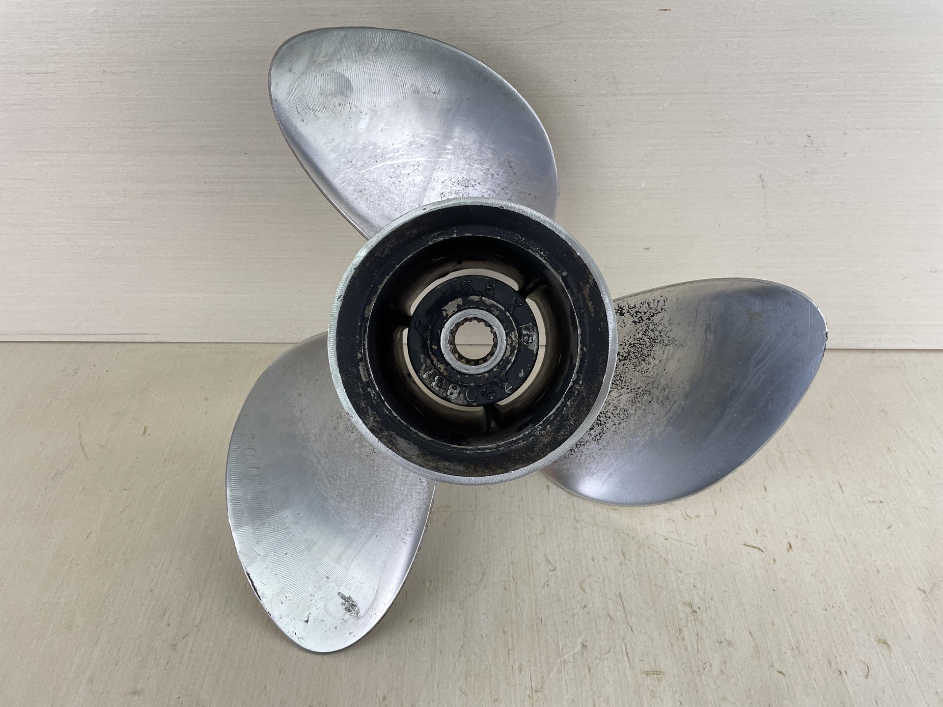 Johnson Evinrude 15 1/2 x 15 Stainless Steel Prop Propeller 390831