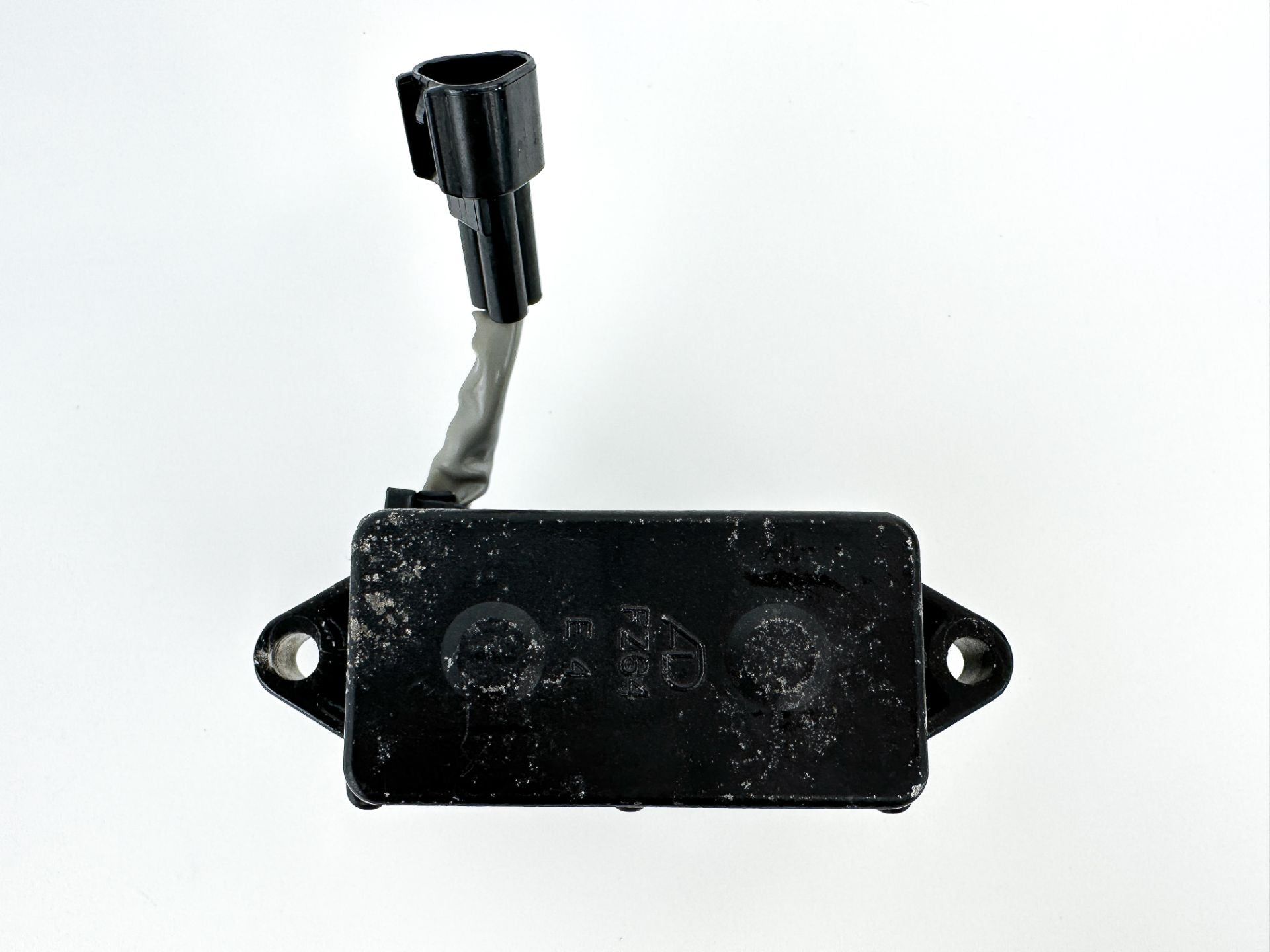 2004 Yamaha 90 HP 2 Stroke Outboard Trim Tilt Relay 61A-81950-00-00 OEM