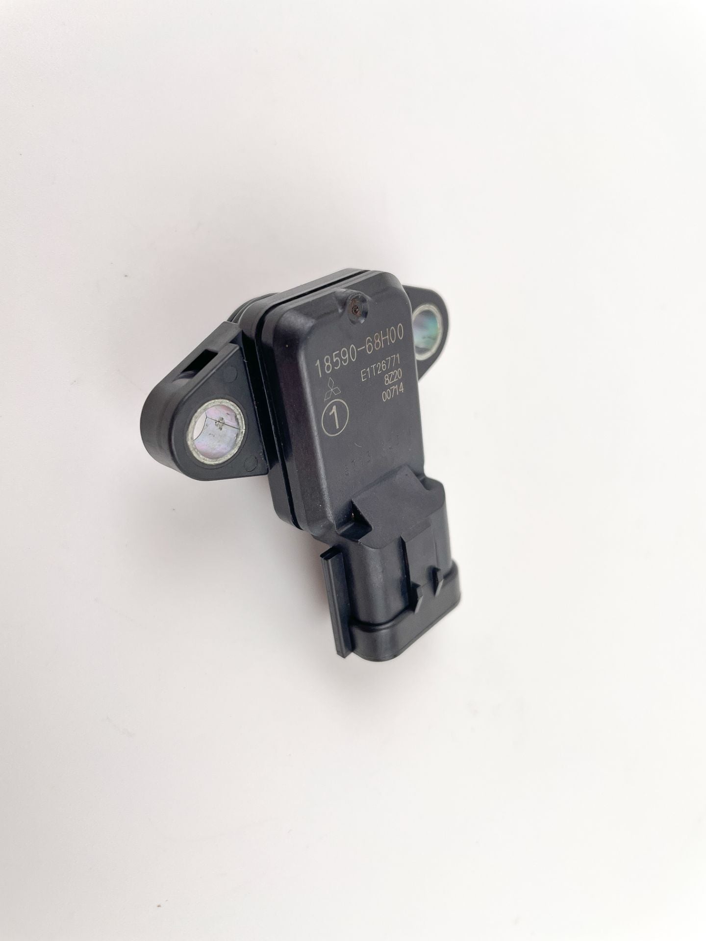 2019 Suzuki 90 HP 4 Stroke Outboard MAP Pressure Sensor 18590-68H00 OEM