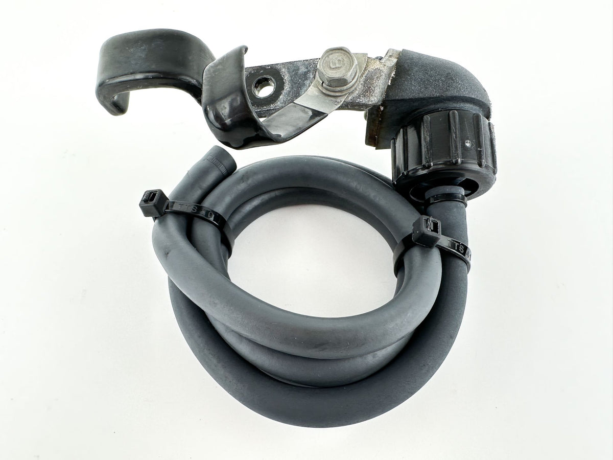 2013 Yamaha 115 HP 4 Stroke Outboard Fresh Water Flush Port 68V-24312-00-00 OEM