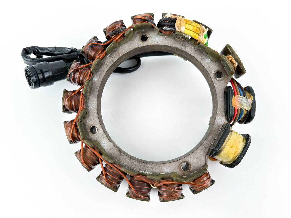 1997 Yamaha 130 HP 2 Stroke Outboard Stator Assembly 6N7-85510-00-00 OEM
