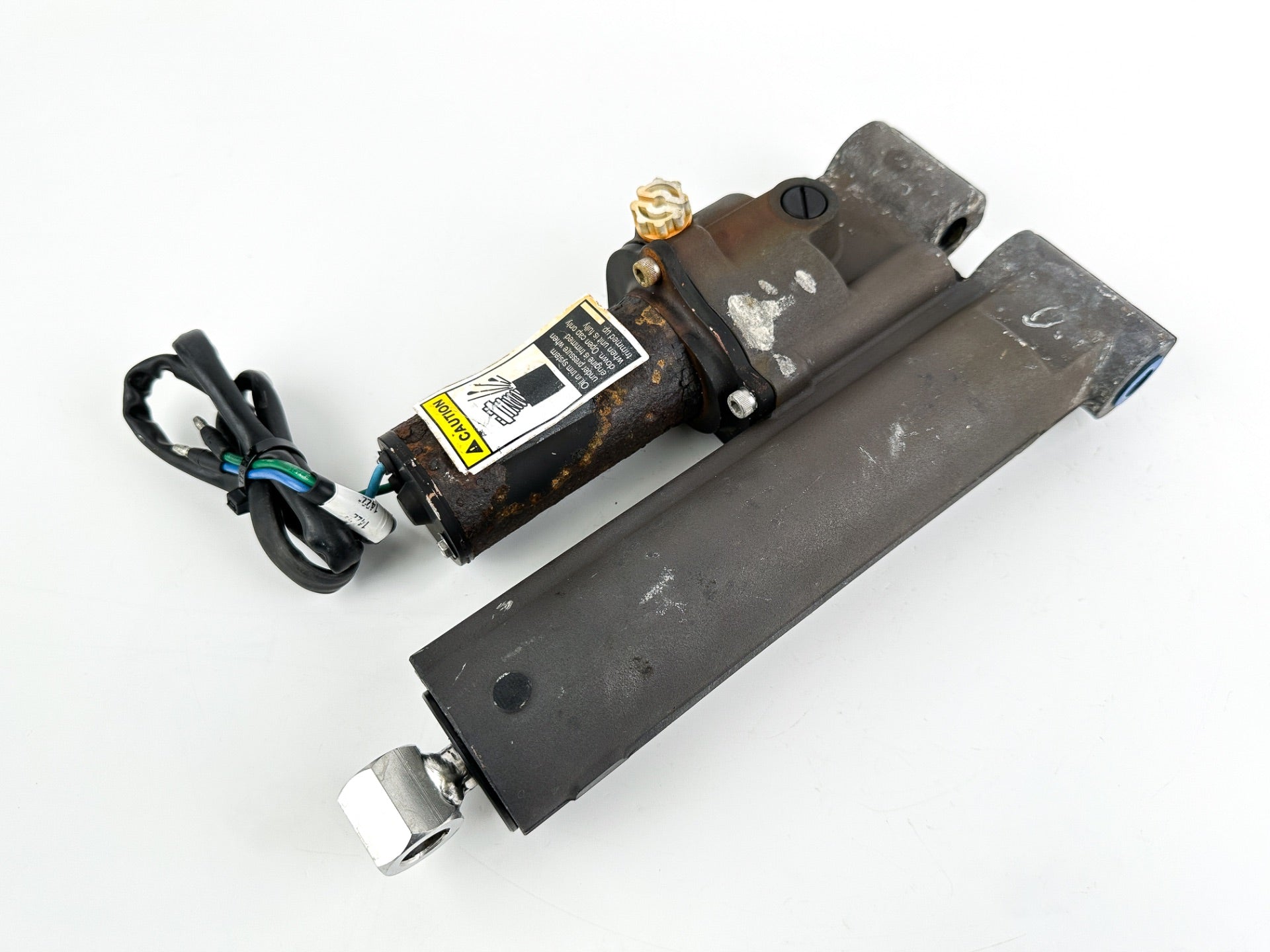 2005 Mercury 50 HP 2 Stroke Outboard Power Trim Tilt Unit 822344T10 OEM